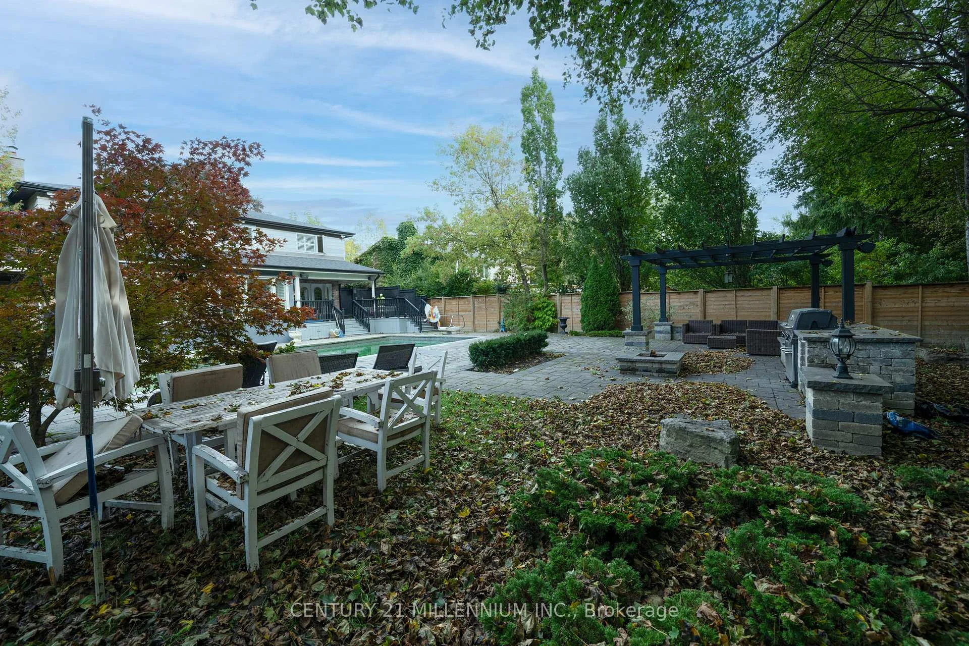 Photo 51 of 55 Ridgehill Drive, Brampton, Brampton South — HOMEH