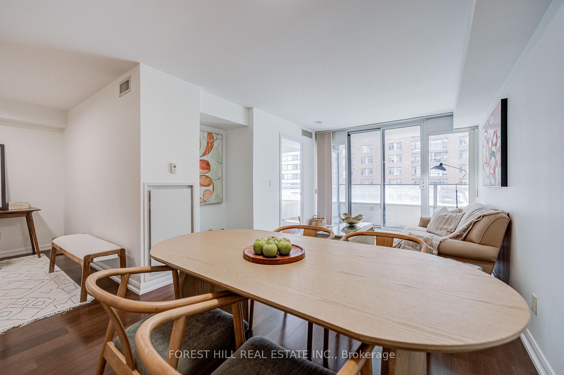 Photo 12 of Unit 917, 111 Elizabeth Street, Toronto, Bay Street Corridor — HOMEH