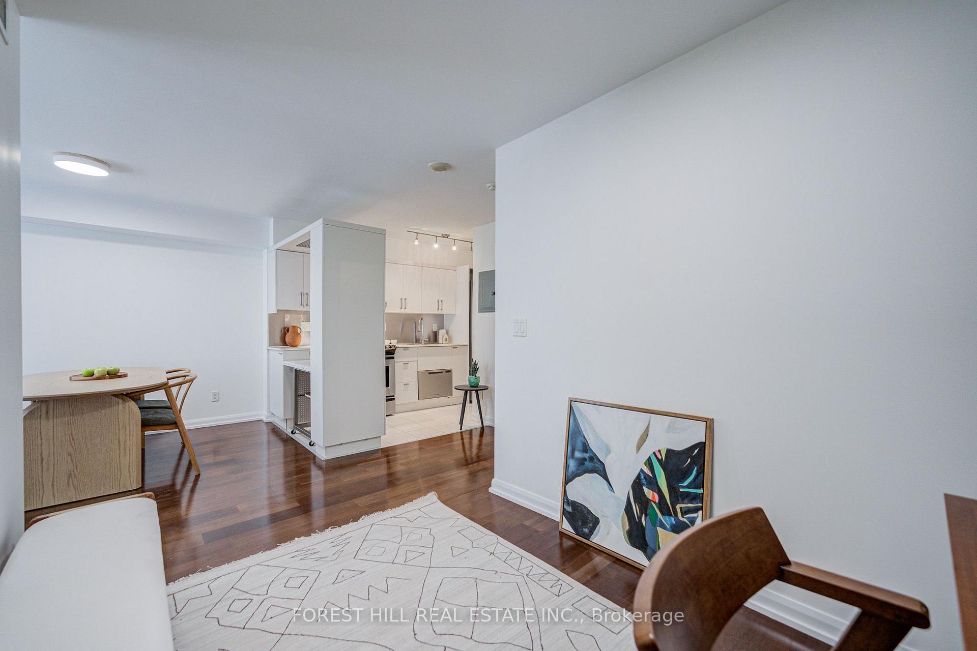 Photo 18 of Unit 917, 111 Elizabeth Street, Toronto, Bay Street Corridor — HOMEH