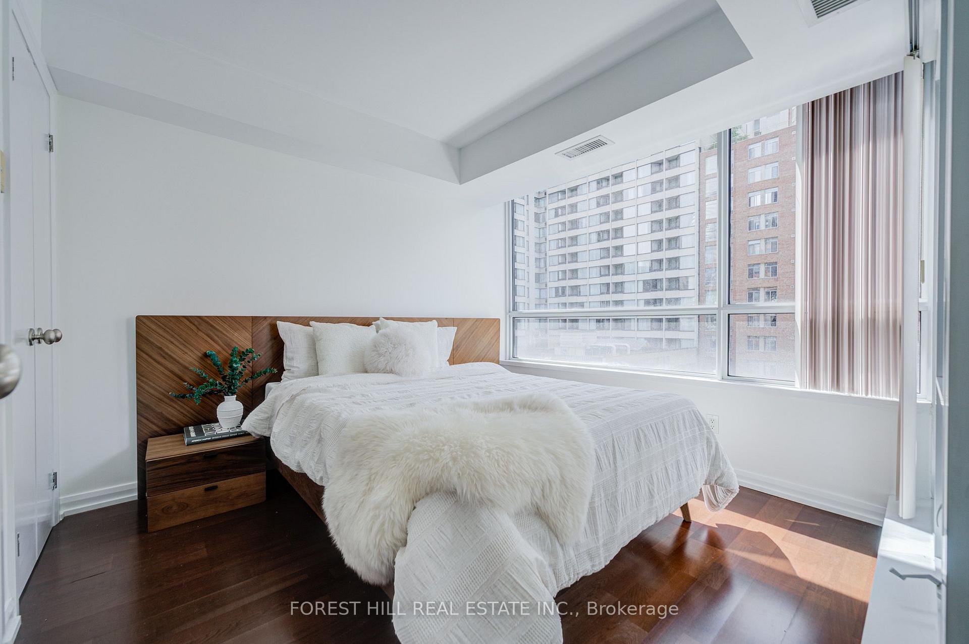 Photo 28 of Unit 917, 111 Elizabeth Street, Toronto, Bay Street Corridor — HOMEH