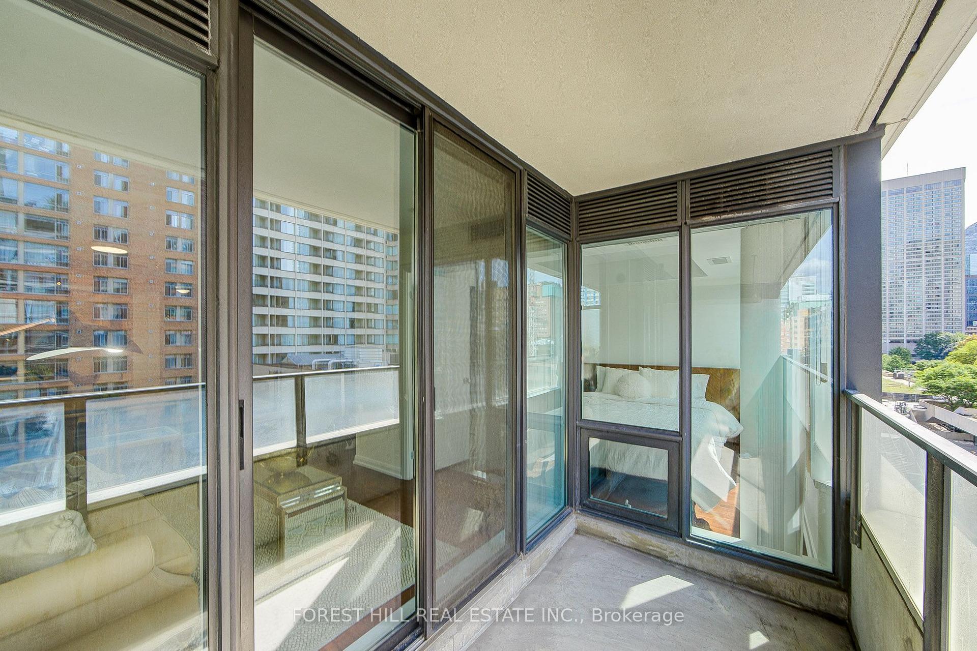 Photo 30 of Unit 917, 111 Elizabeth Street, Toronto, Bay Street Corridor — HOMEH