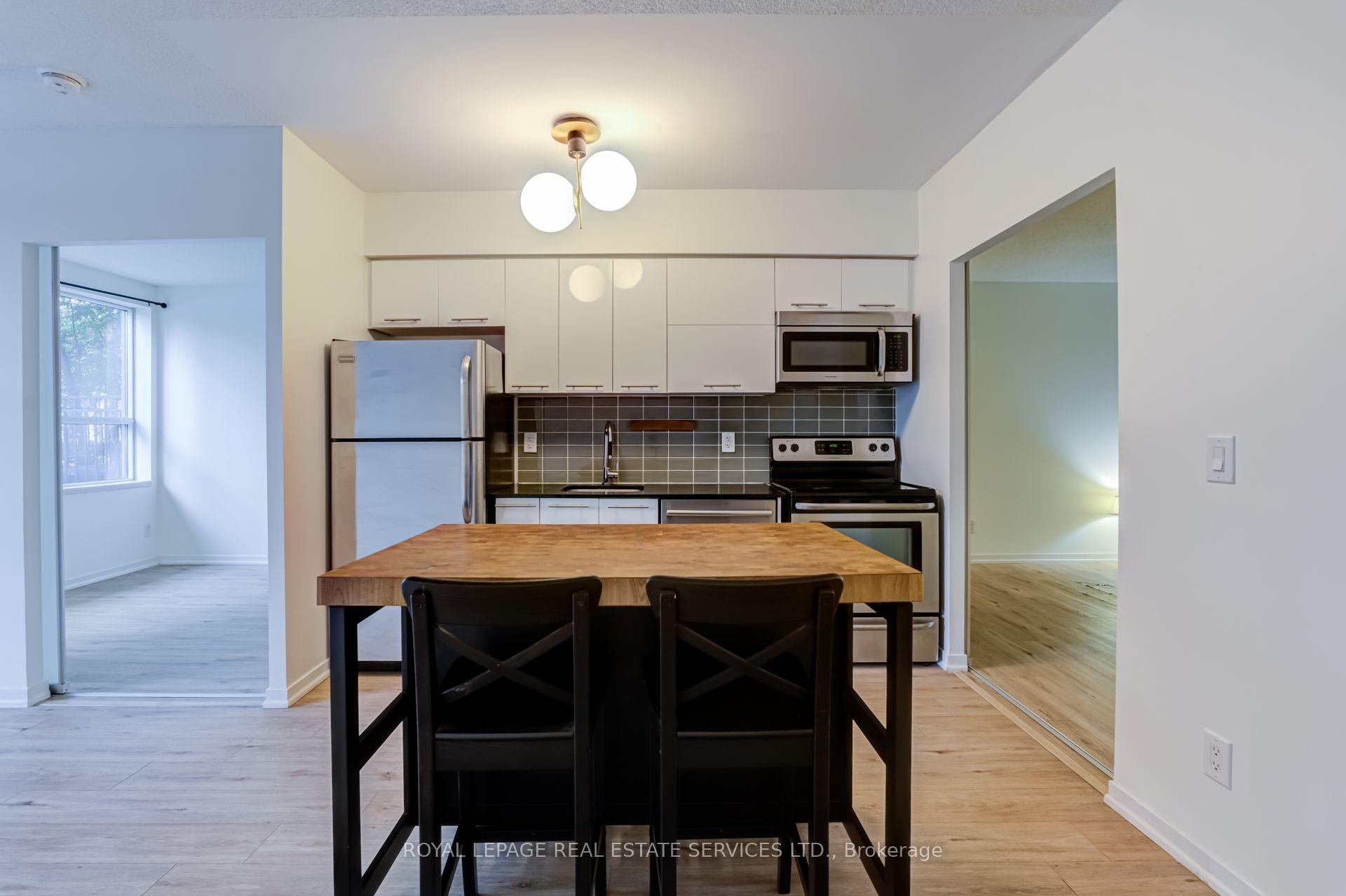 Photo 9 of Unit 107, 38 Joe Shuster Way, Toronto, Niagara — HOMEH