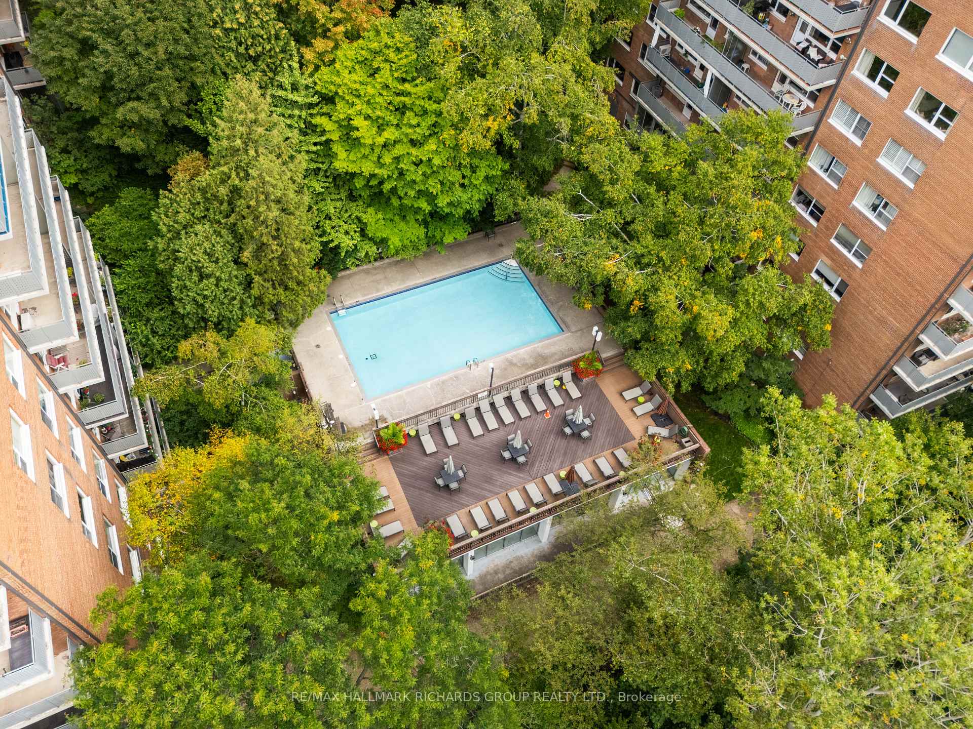 Photo 14 of Unit 845, 21 Dale Avenue, Toronto, Rosedale-Moore Park — HOMEH