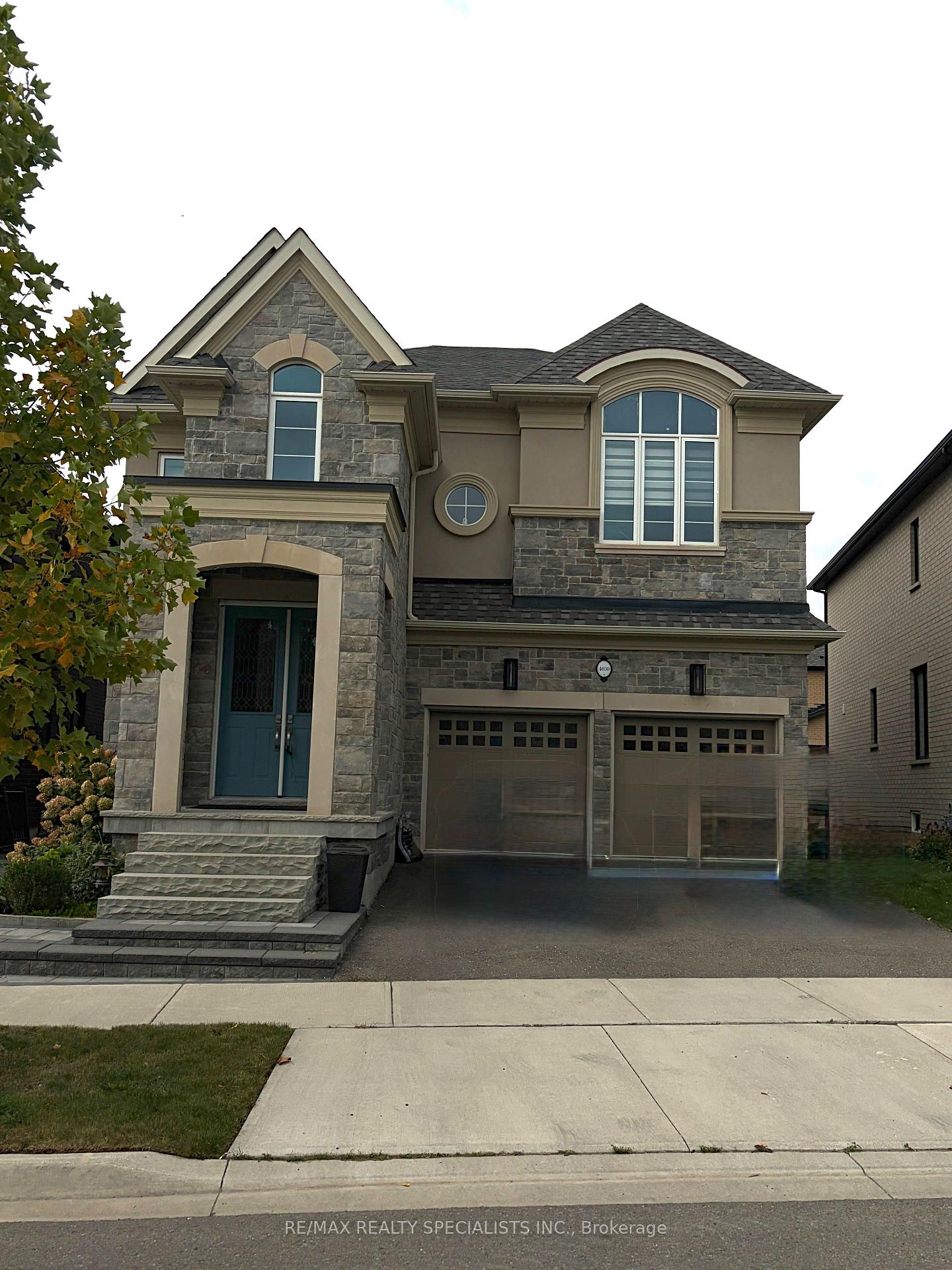 Photo 1 of 4030 Phoenix Way, Oakville, Glenorchy — HOMEH