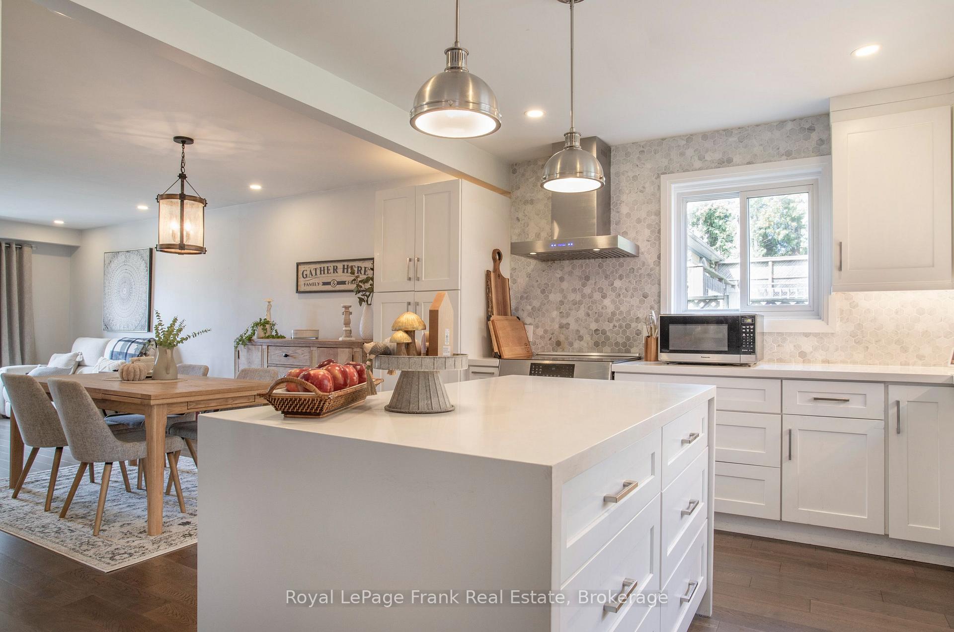 Photo 16 of 5 Alonna Street, Clarington, Bowmanville — HOMEH
