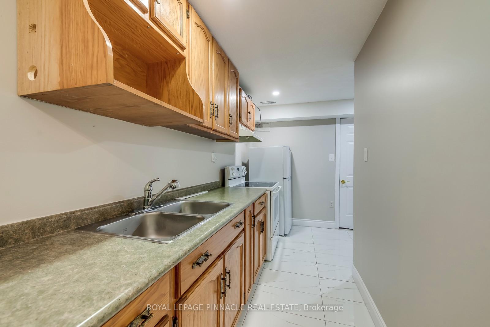 Photo 12 of Unit Lower, 11 Frankfurt Street, Kitchener, Huron Park — HOMEH