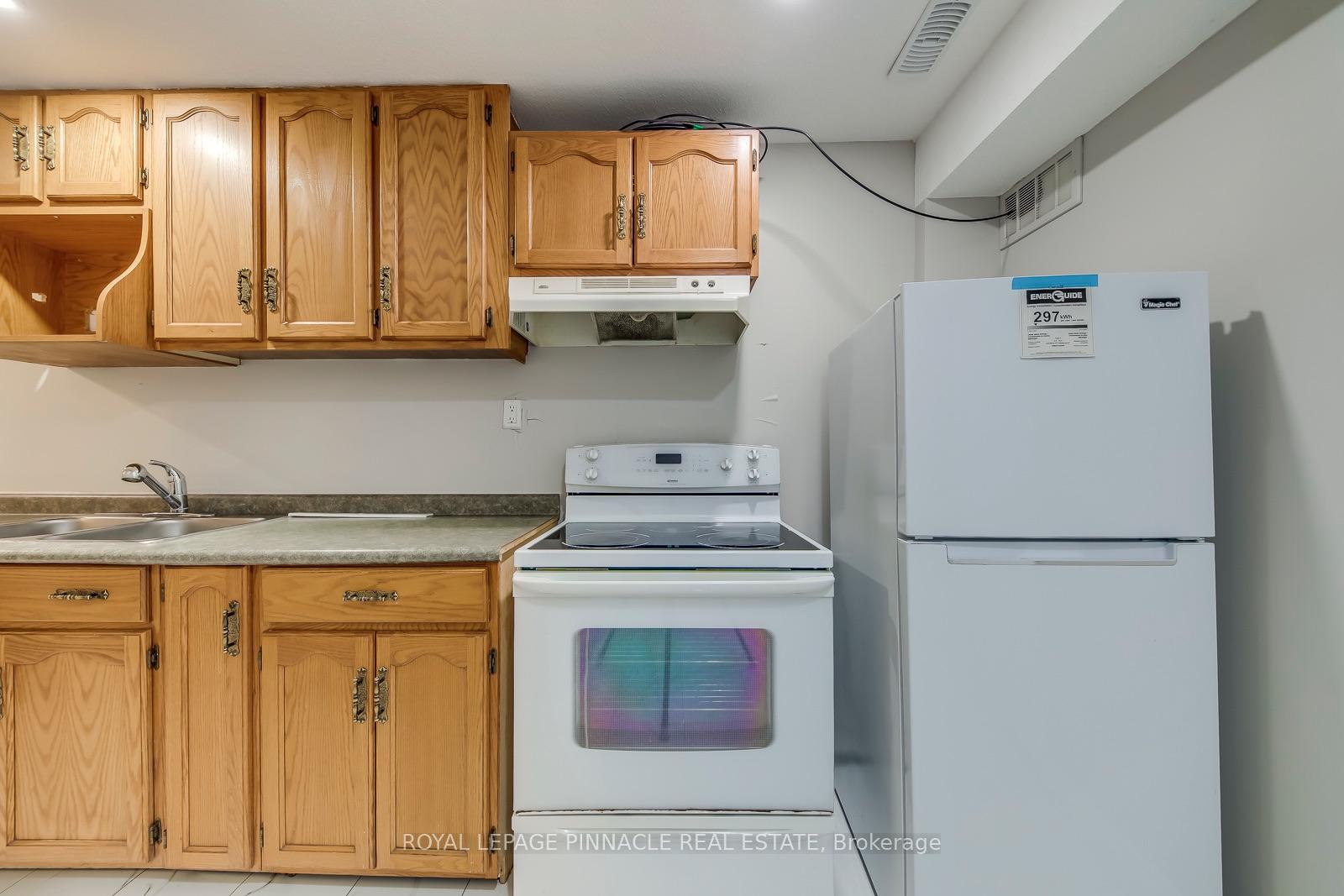 Photo 8 of Unit Lower, 11 Frankfurt Street, Kitchener, Huron Park — HOMEH