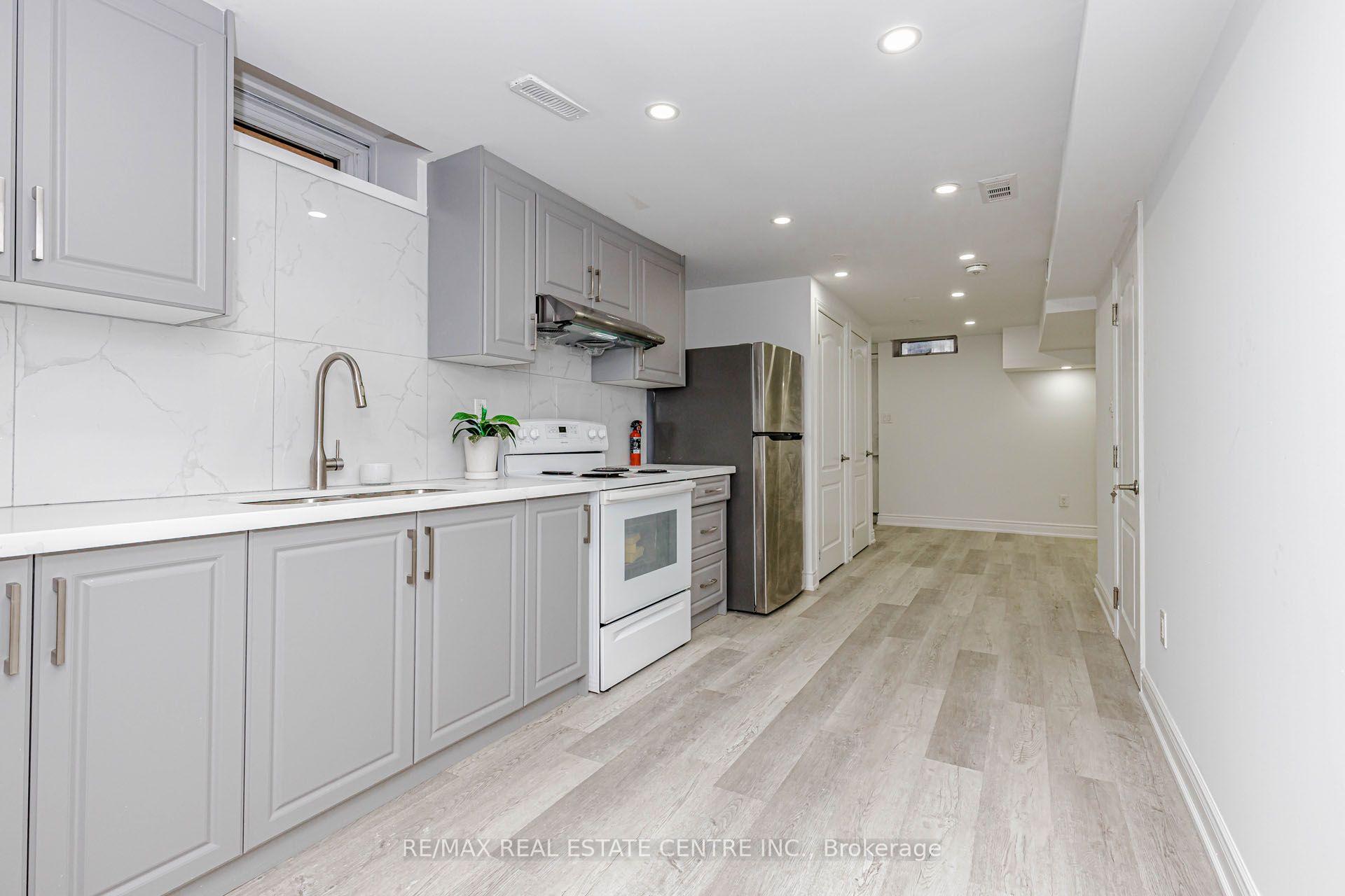 Photo 9 of Unit #2, 17 Scotia Drive, Brampton, Fletcher's West — HOMEH