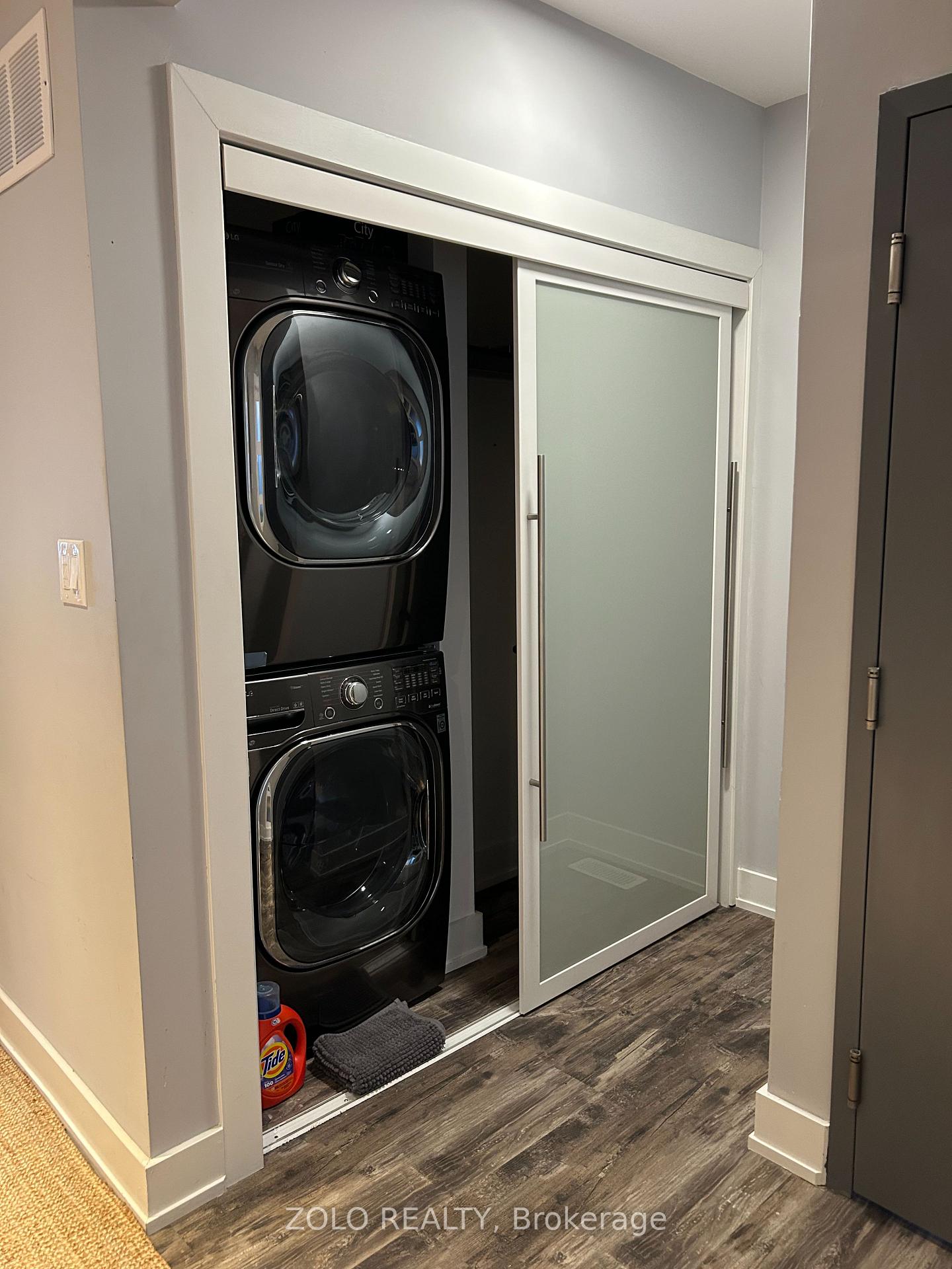 Photo 10 of Unit Main, 144 Northcliffe Boulevard, Toronto, Oakwood Village — HOMEH