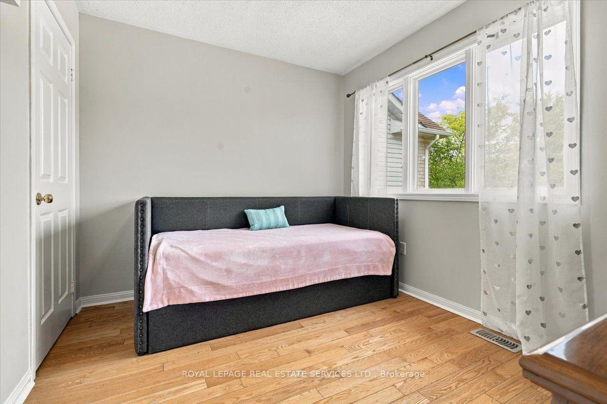 Photo 19 of 5180 Oakley Drive, Burlington, Orchard — HOMEH