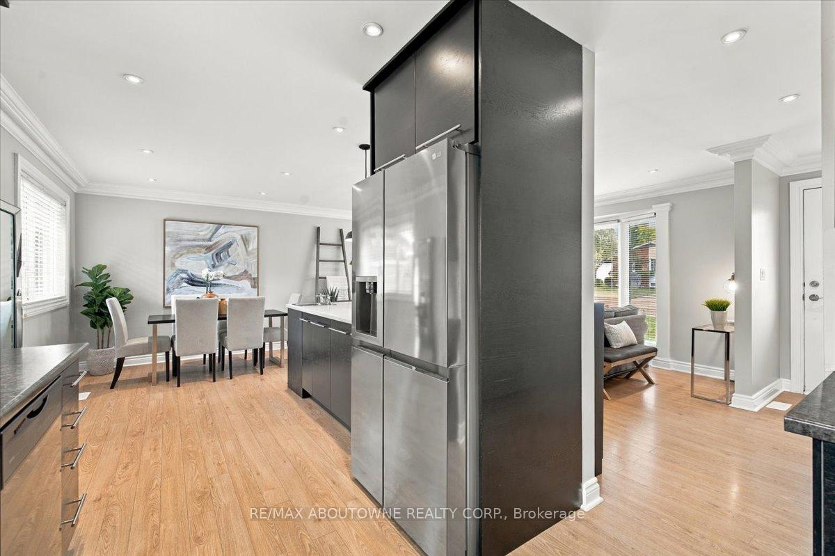 Photo 18 of 340 Duncombe Drive, Burlington, Appleby — HOMEH