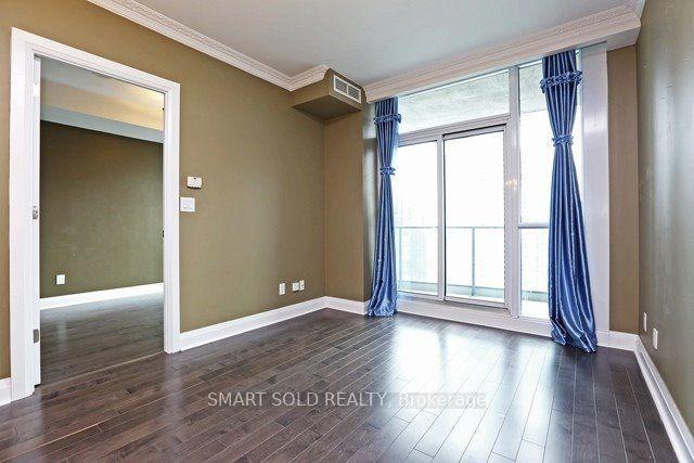 Photo 6 of Unit 4001, 16 Harbour Street, Toronto, Waterfront Communities — HOMEH