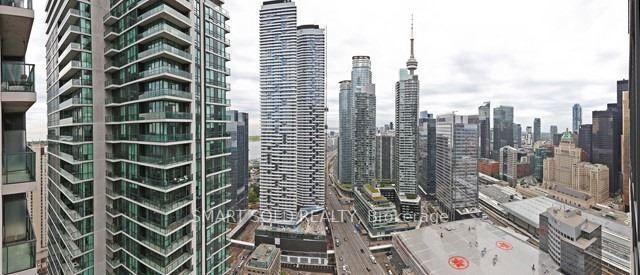Photo 11 of Unit 4001, 16 Harbour Street, Toronto, Waterfront Communities — HOMEH