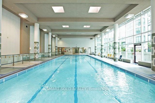 Photo 14 of Unit 4001, 16 Harbour Street, Toronto, Waterfront Communities — HOMEH