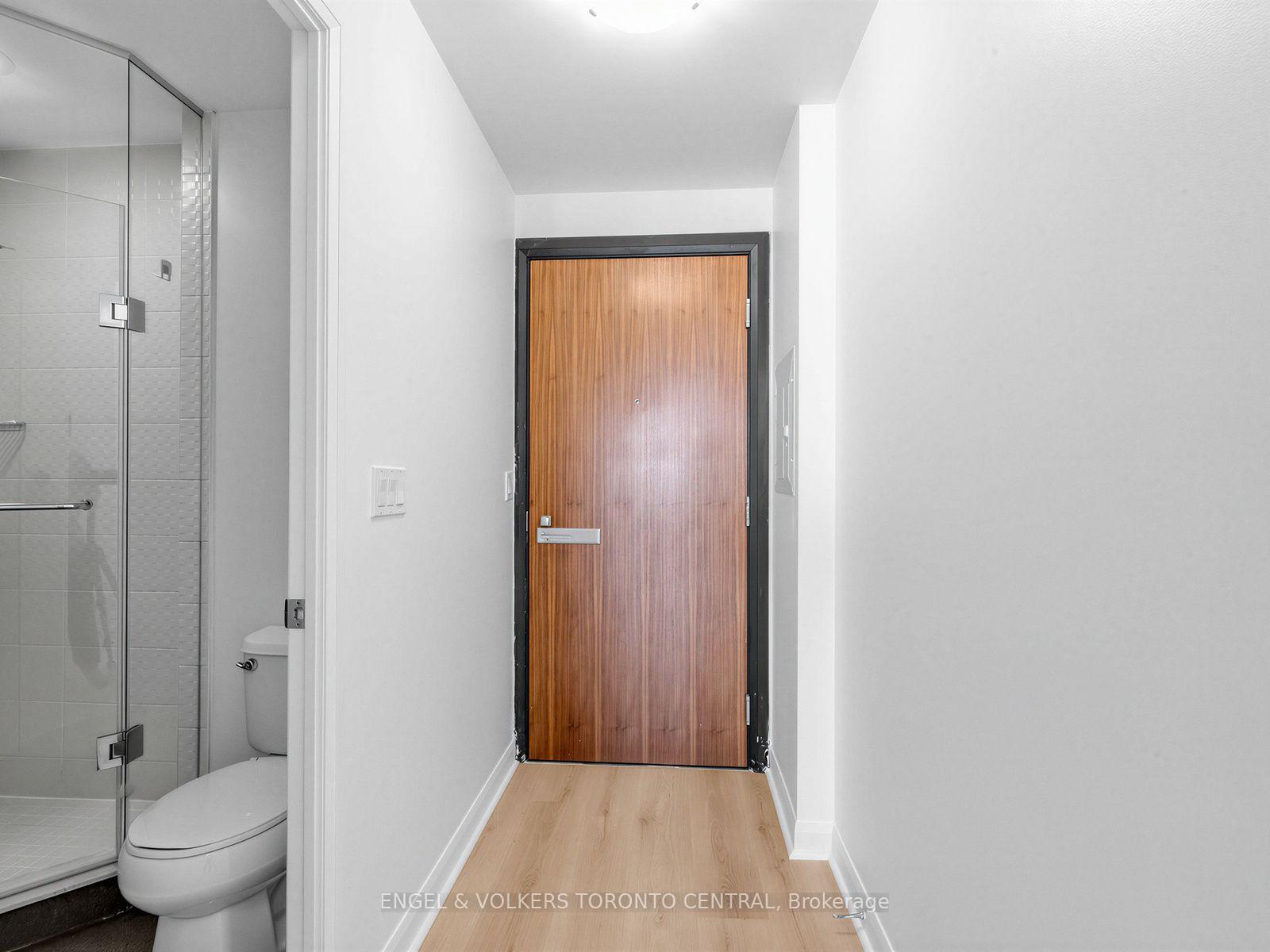 Photo 5 of Unit 1101, 500 Sherbourne Street, Toronto, North St. James Town — HOMEH