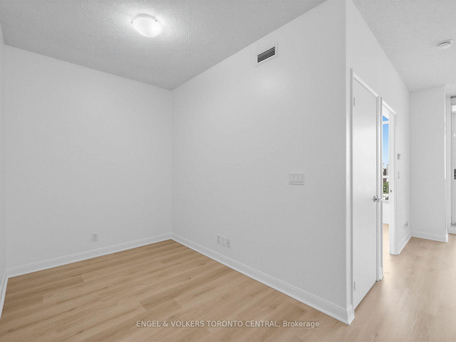 Photo 37 of Unit 1101, 500 Sherbourne Street, Toronto, North St. James Town — HOMEH
