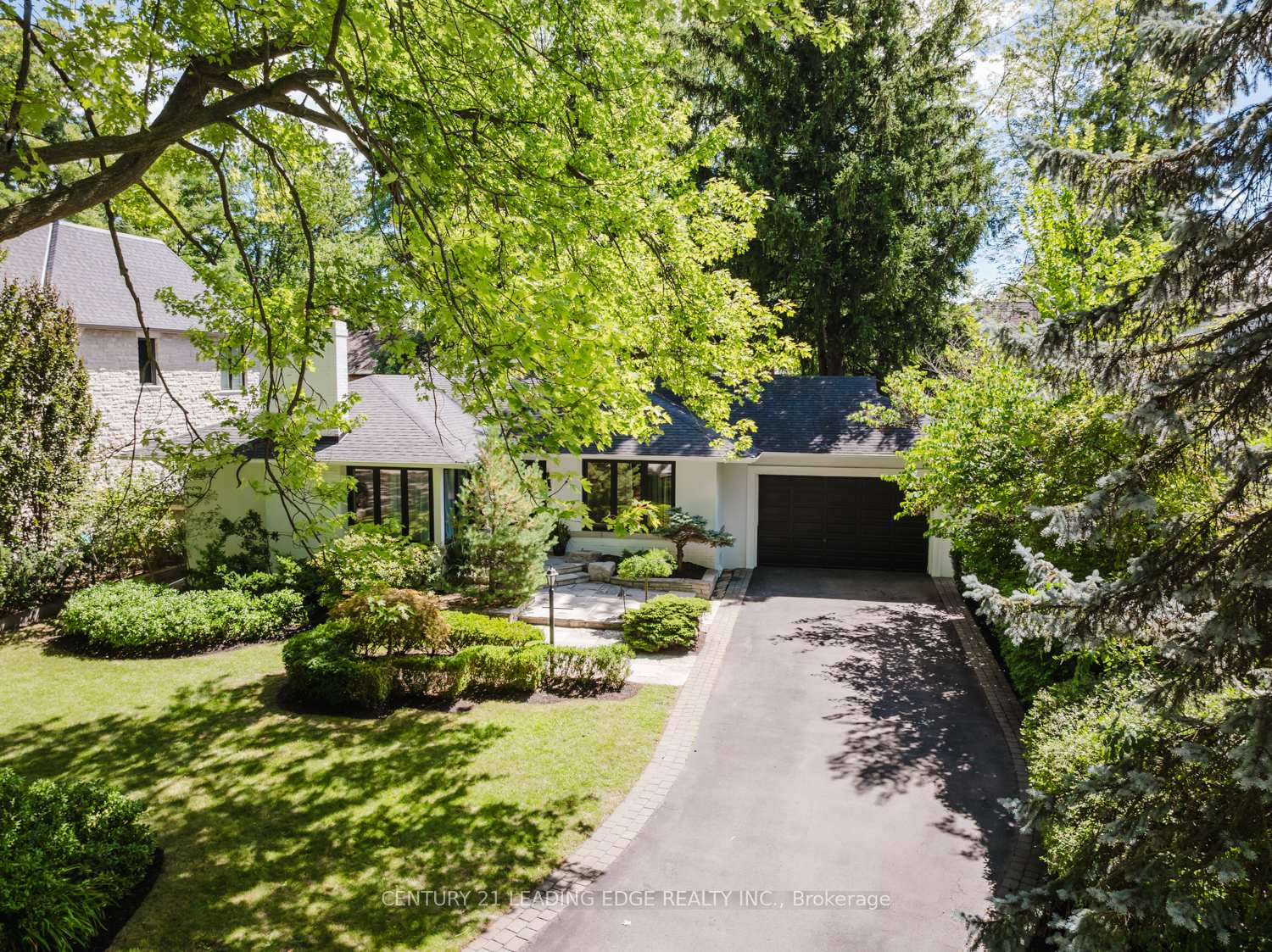 Photo 1 of 1 Romney Road, Etobicoke, Edenbridge-Humber Valley — HOMEH