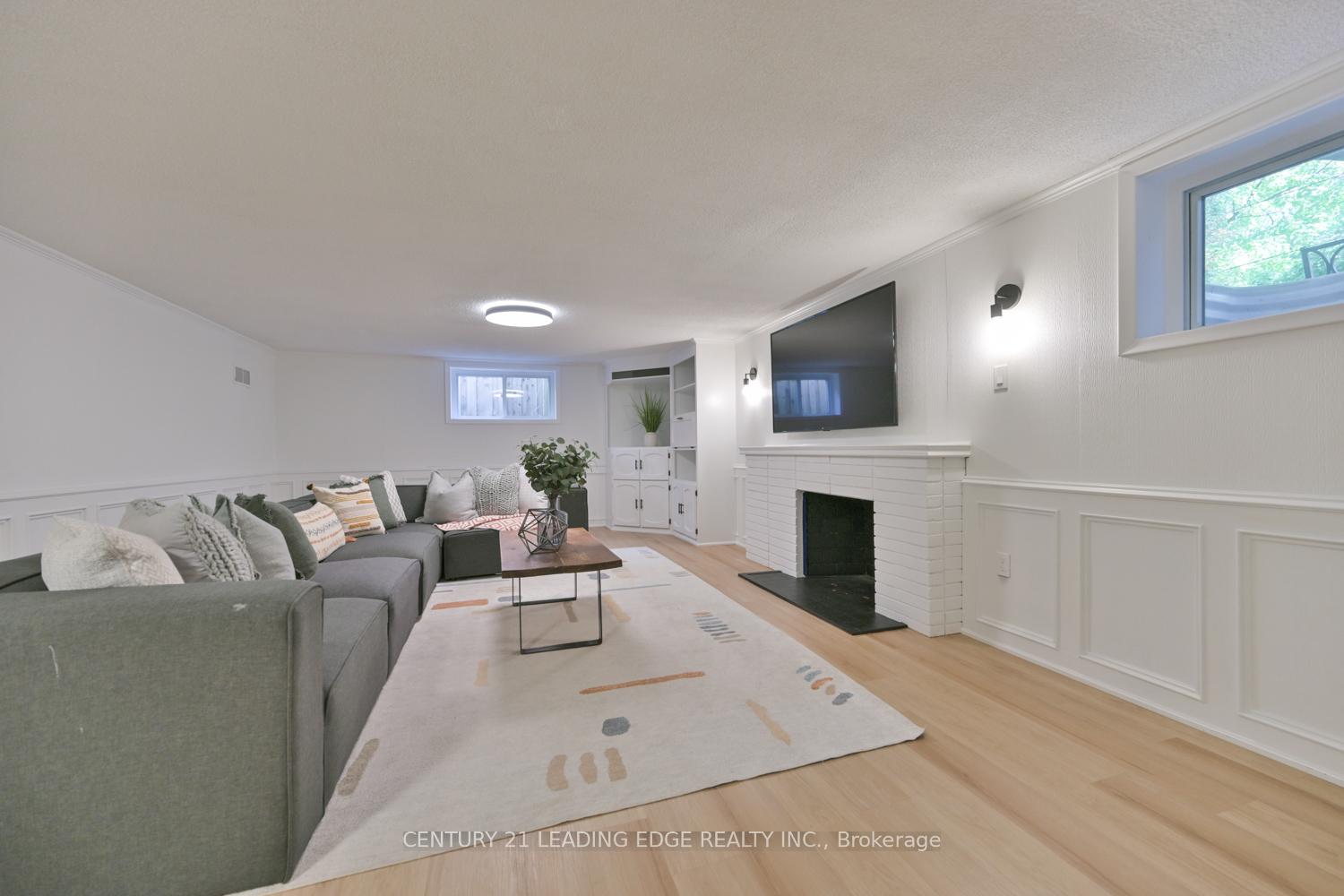 Photo 33 of 1 Romney Road, Etobicoke, Edenbridge-Humber Valley — HOMEH