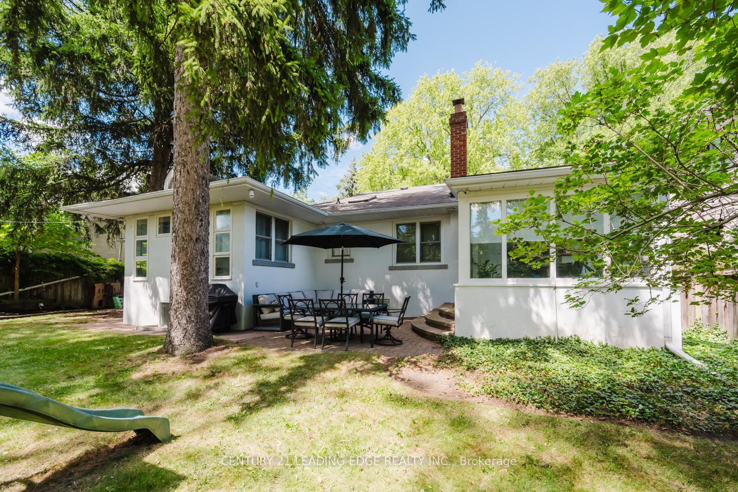Photo 39 of 1 Romney Road, Etobicoke, Edenbridge-Humber Valley — HOMEH