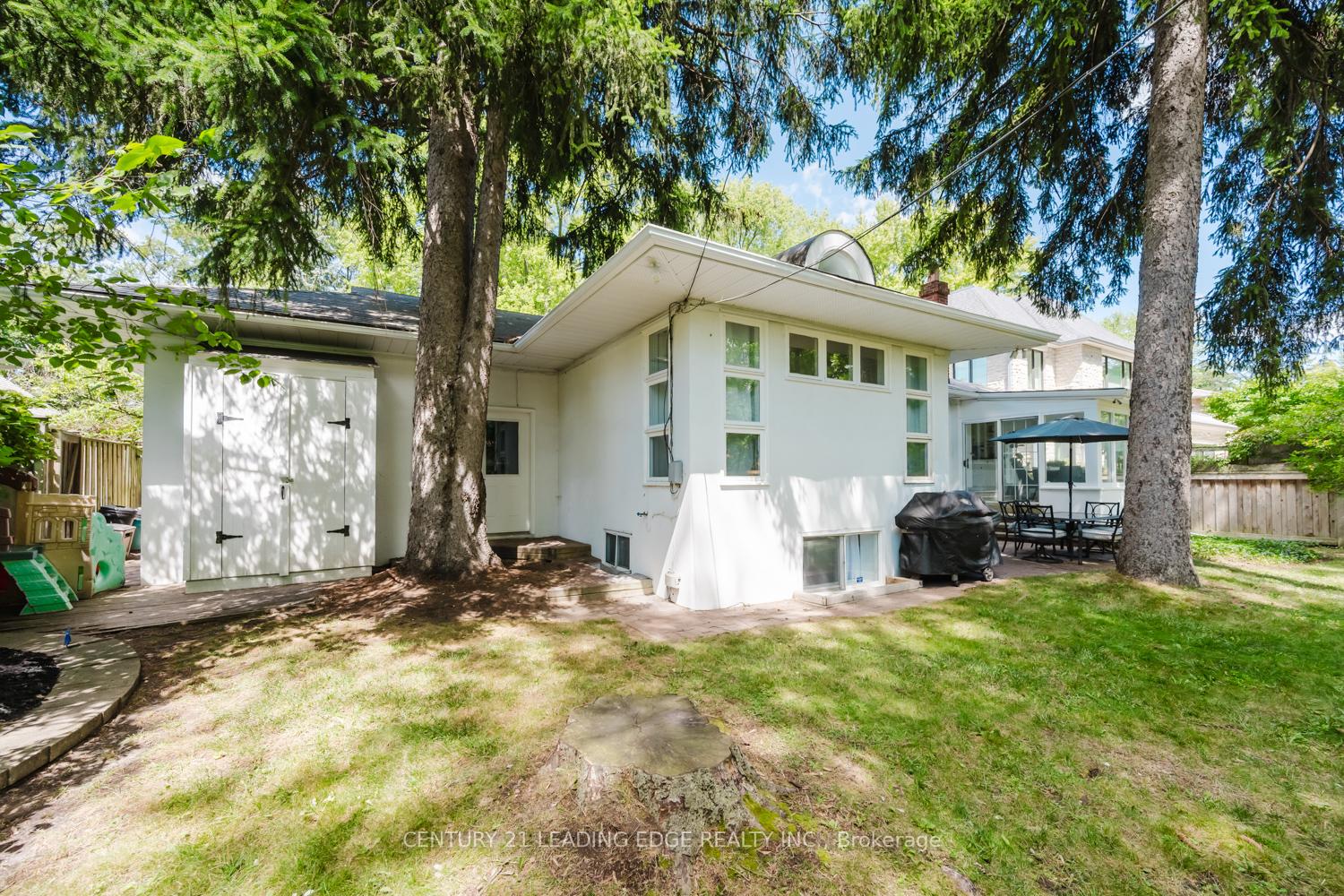 Photo 41 of 1 Romney Road, Etobicoke, Edenbridge-Humber Valley — HOMEH