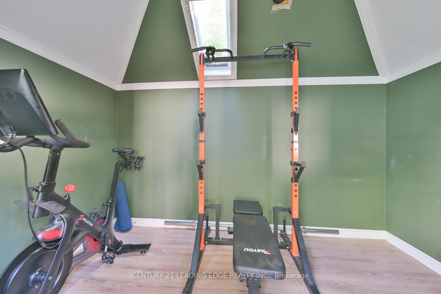 Photo 45 of 1 Romney Road, Etobicoke, Edenbridge-Humber Valley — HOMEH