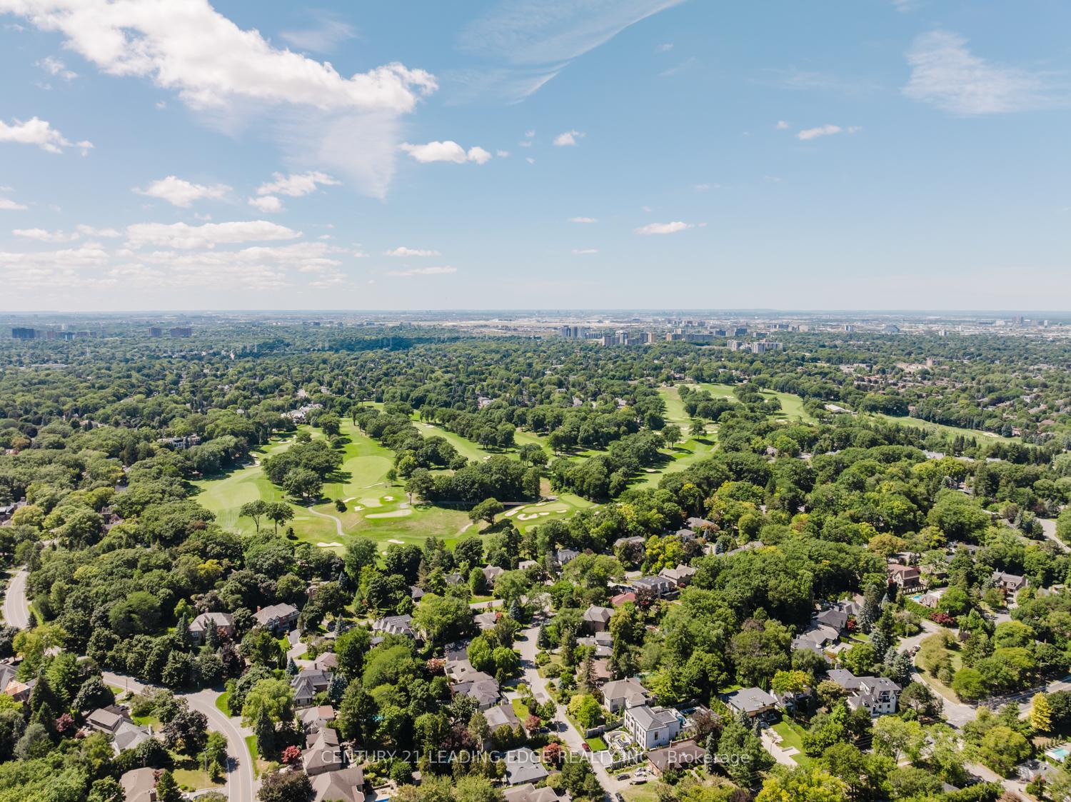 Photo 48 of 1 Romney Road, Etobicoke, Edenbridge-Humber Valley — HOMEH