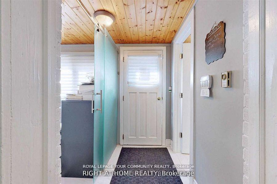 Photo 17 of 13066 Keele Street, King, King City — HOMEH