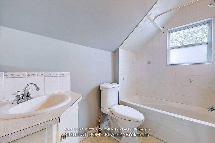 Photo 22 of 13066 Keele Street, King, King City — HOMEH