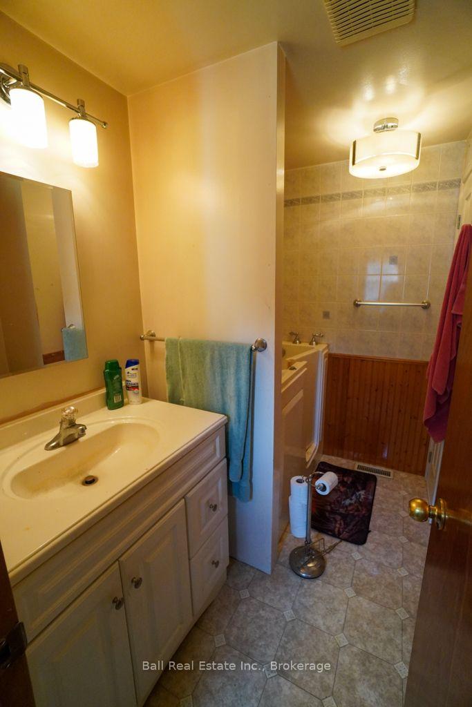Photo 27 of 30882 Hwy 28 E, Bancroft, Dungannon Ward — HOMEH