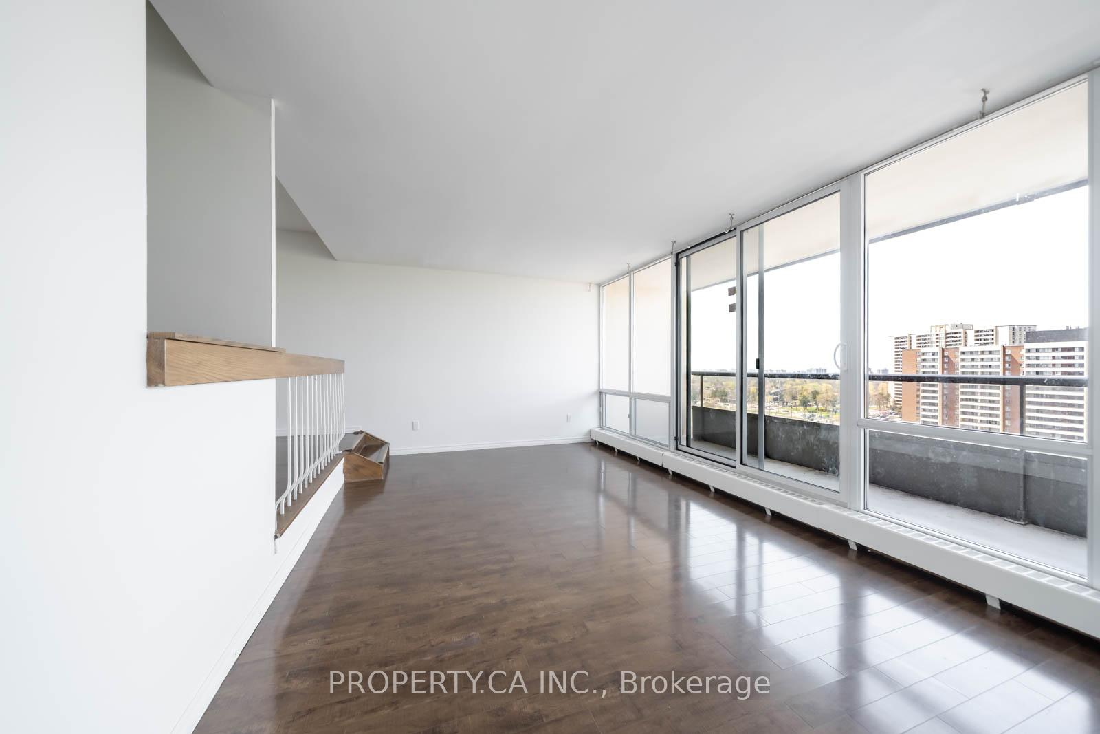 Photo 28 of Unit 901, 31 Four Winds Drive W, North York, York University Heights — HOMEH