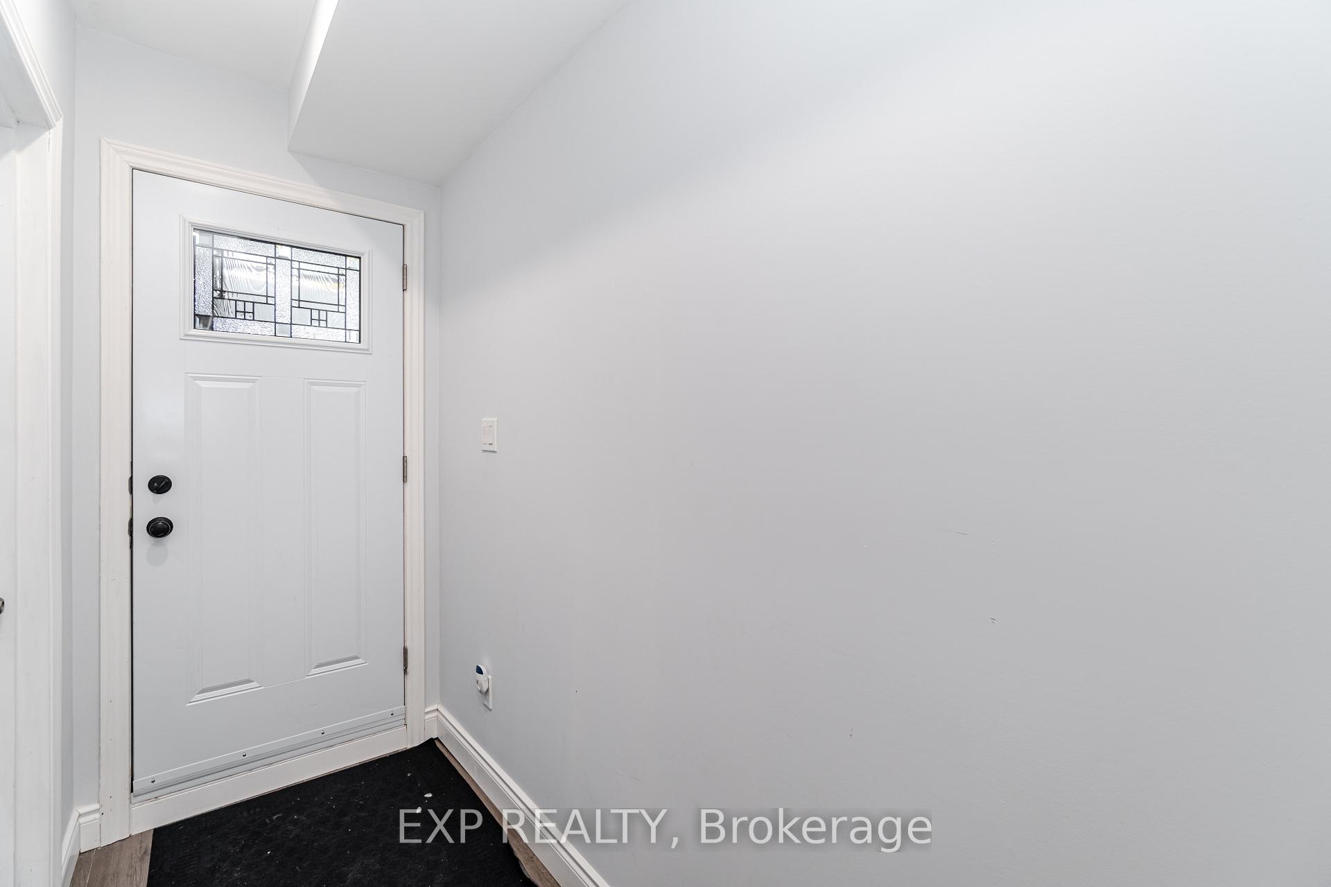 Photo 7 of Unit Basmt, 581 Crawford Street, Toronto, Palmerston-Little Italy — HOMEH