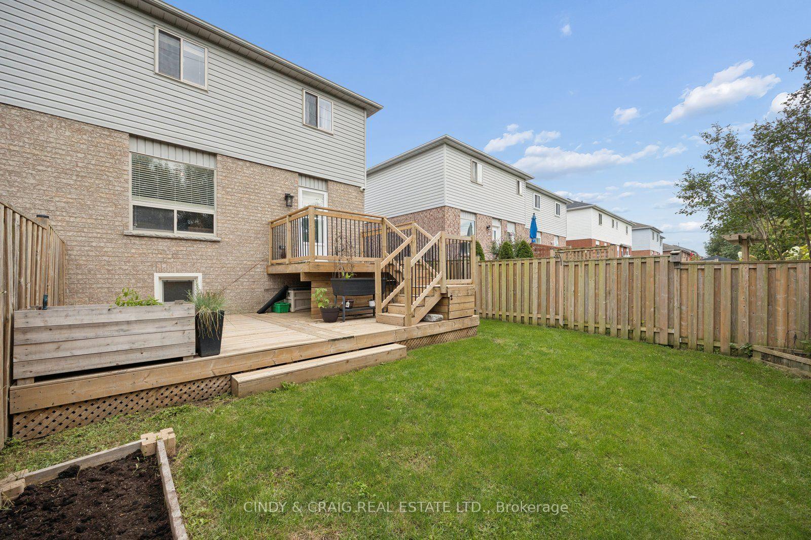 Photo 16 of 1550 Fieldgate Drive, Oshawa, Samac — HOMEH