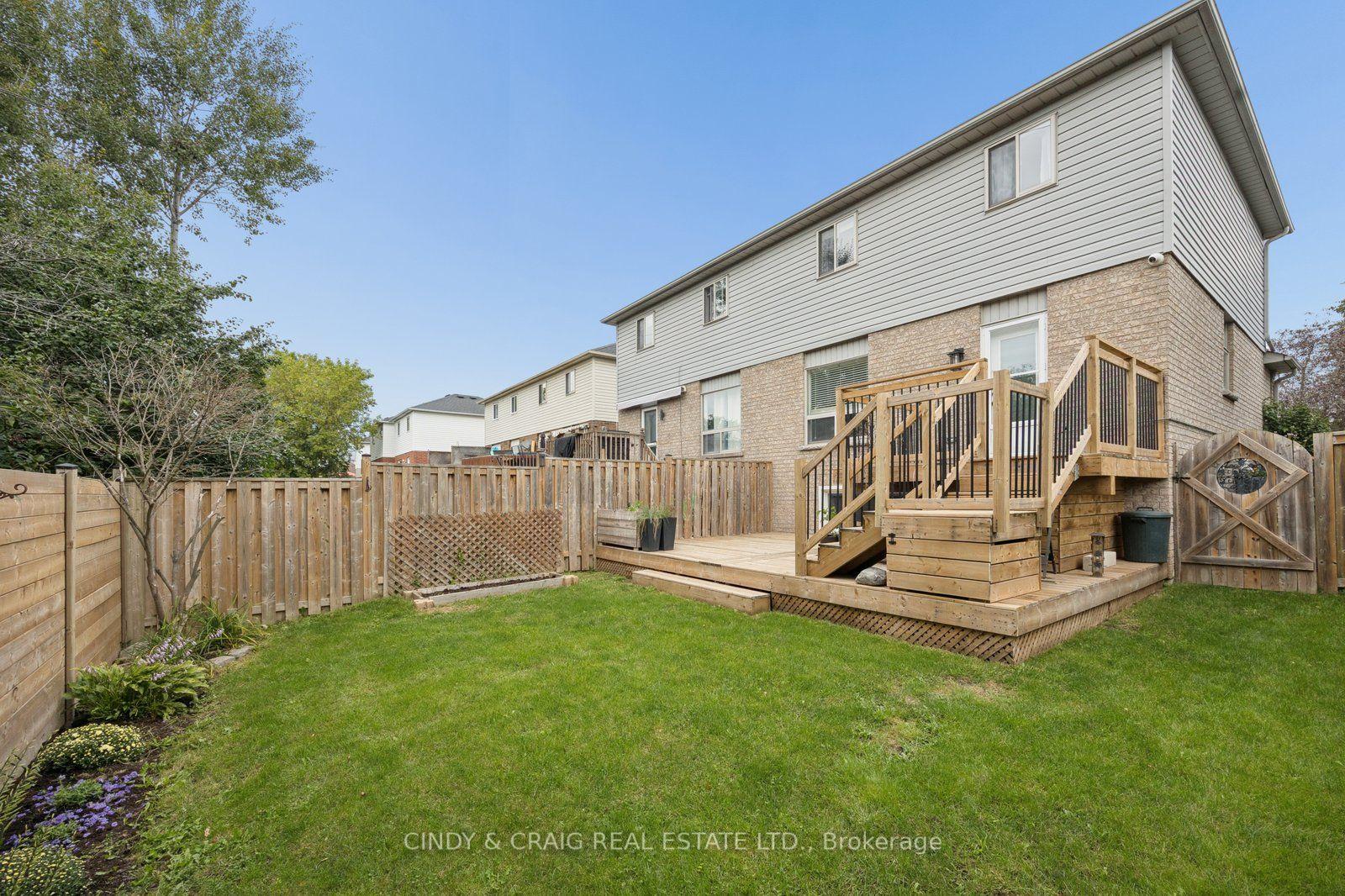 Photo 17 of 1550 Fieldgate Drive, Oshawa, Samac — HOMEH