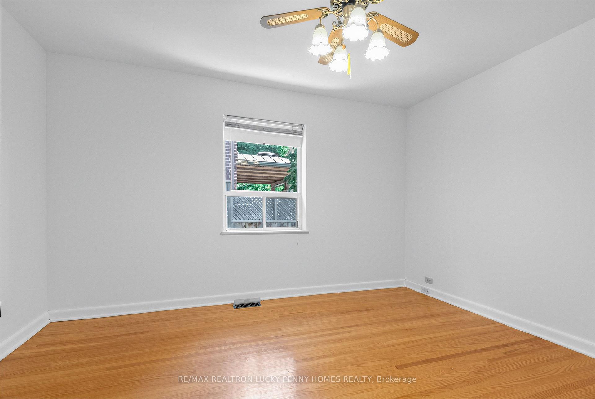Photo 20 of 19 Abercorn Road, Markham, Bullock — HOMEH