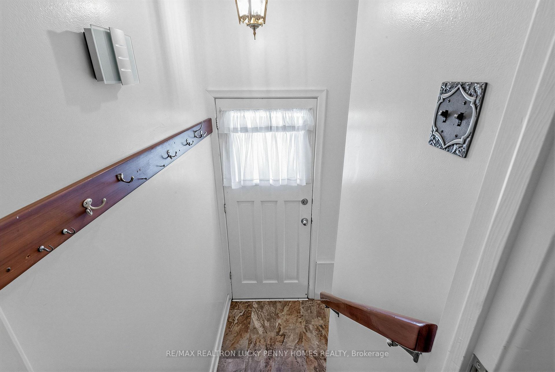 Photo 21 of 19 Abercorn Road, Markham, Bullock — HOMEH