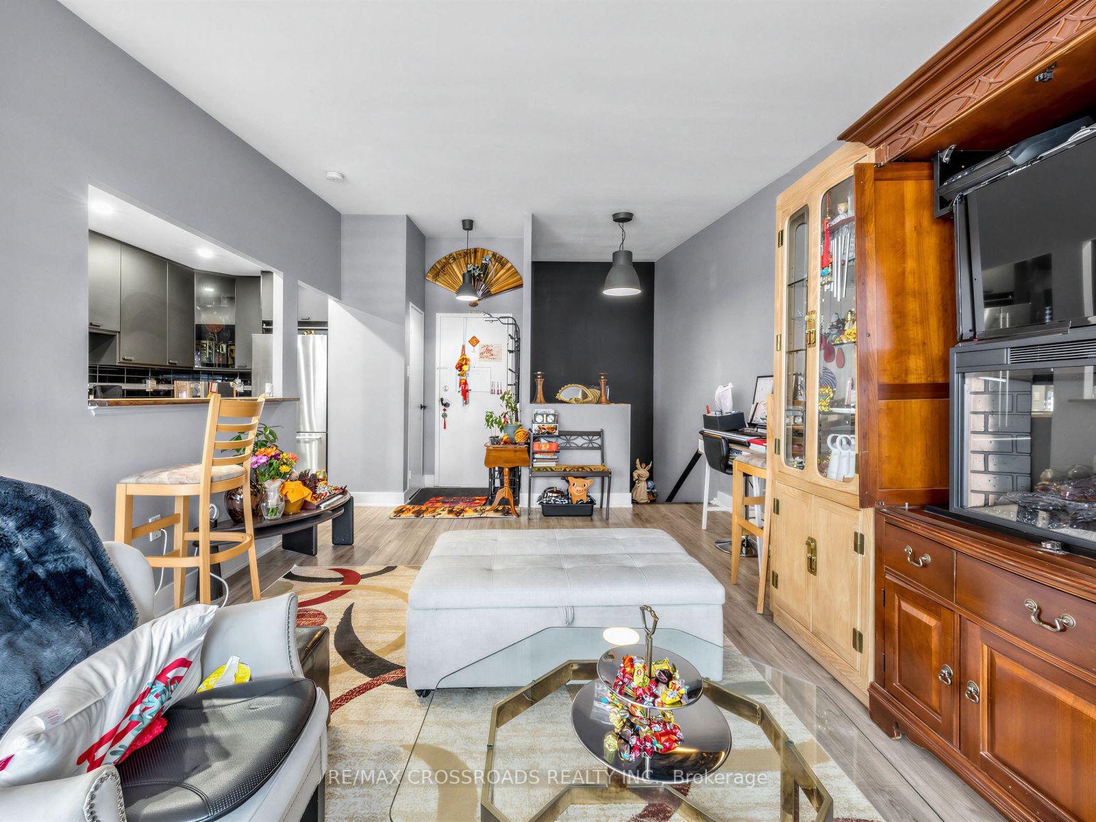 Photo 12 of Unit 504, 4060 Lawrence Avenue E, Scarborough, West Hill — HOMEH