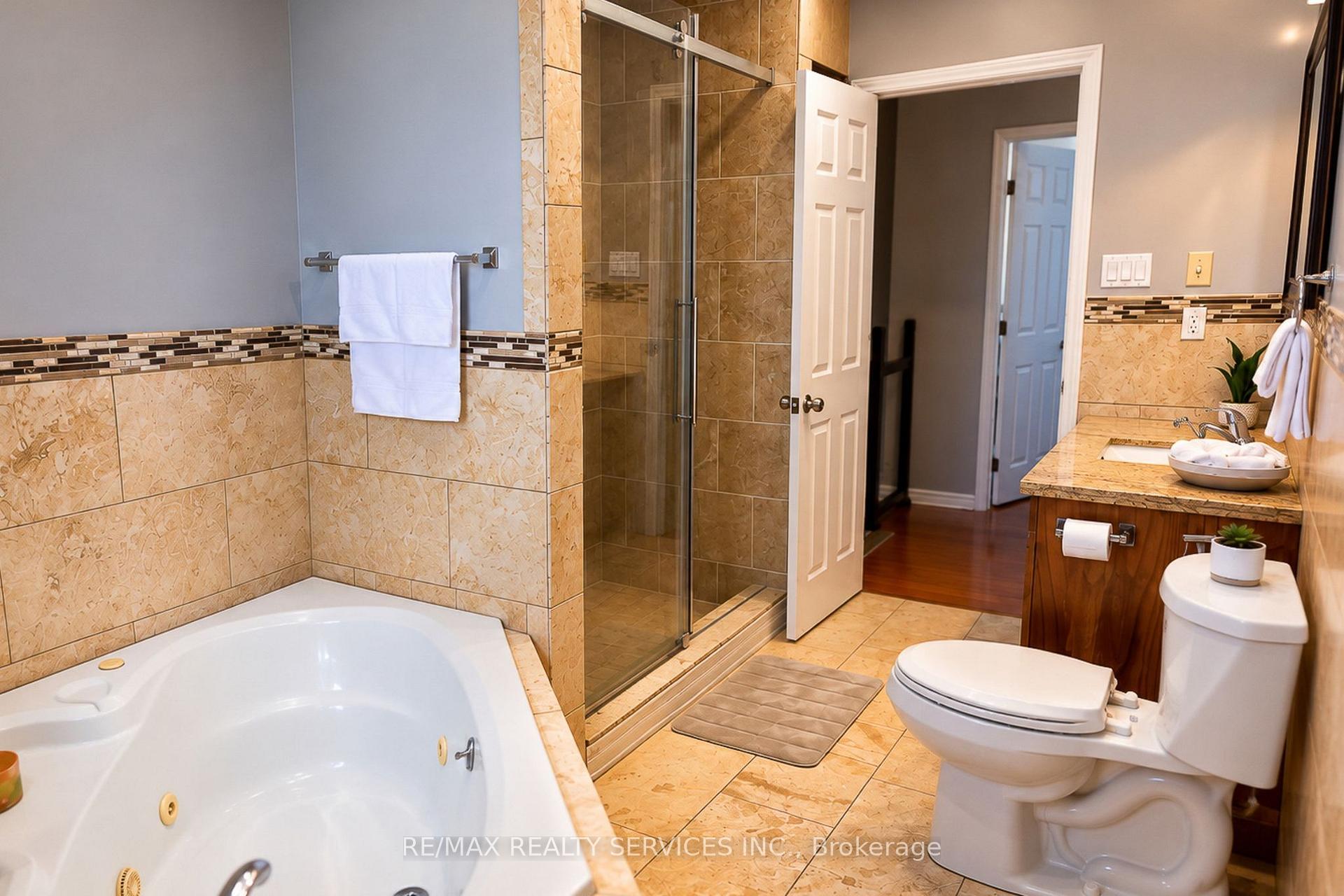 Photo 23 of 177 Sirente Drive, Hamilton, Crerar — HOMEH