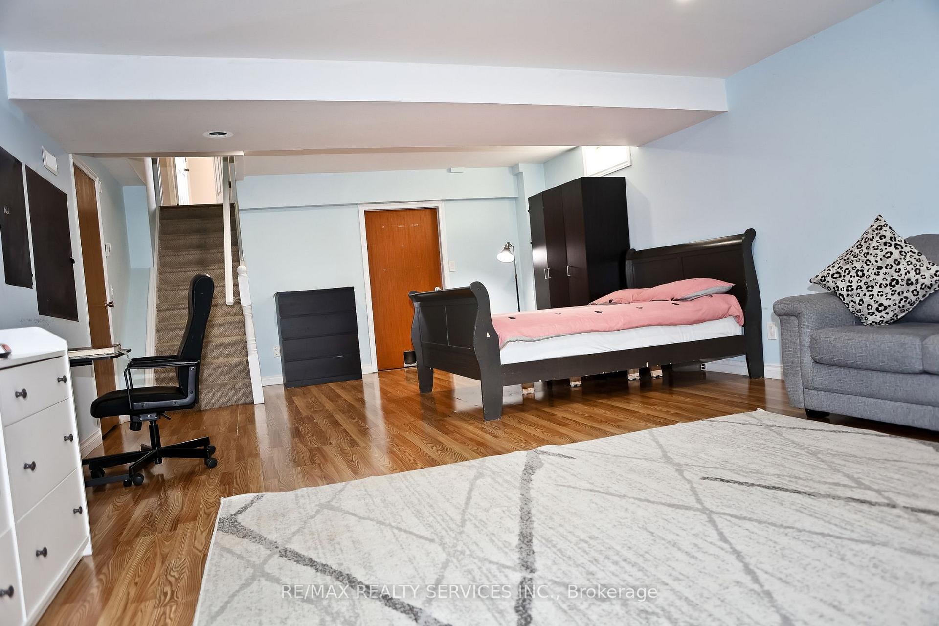 Photo 42 of 177 Sirente Drive, Hamilton, Crerar — HOMEH