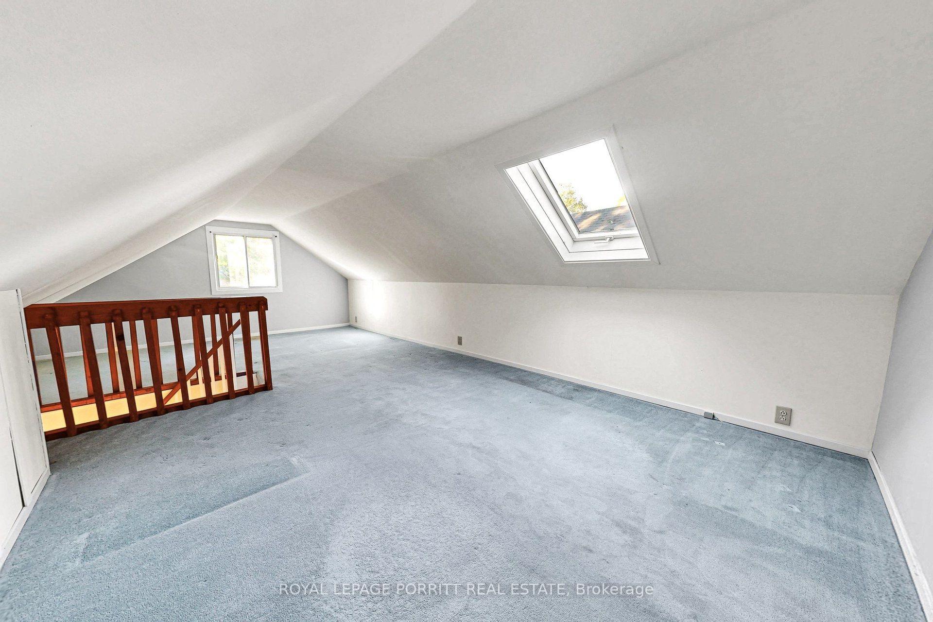 Photo 18 of 51 Arcadian Circle, Etobicoke, Long Branch — HOMEH