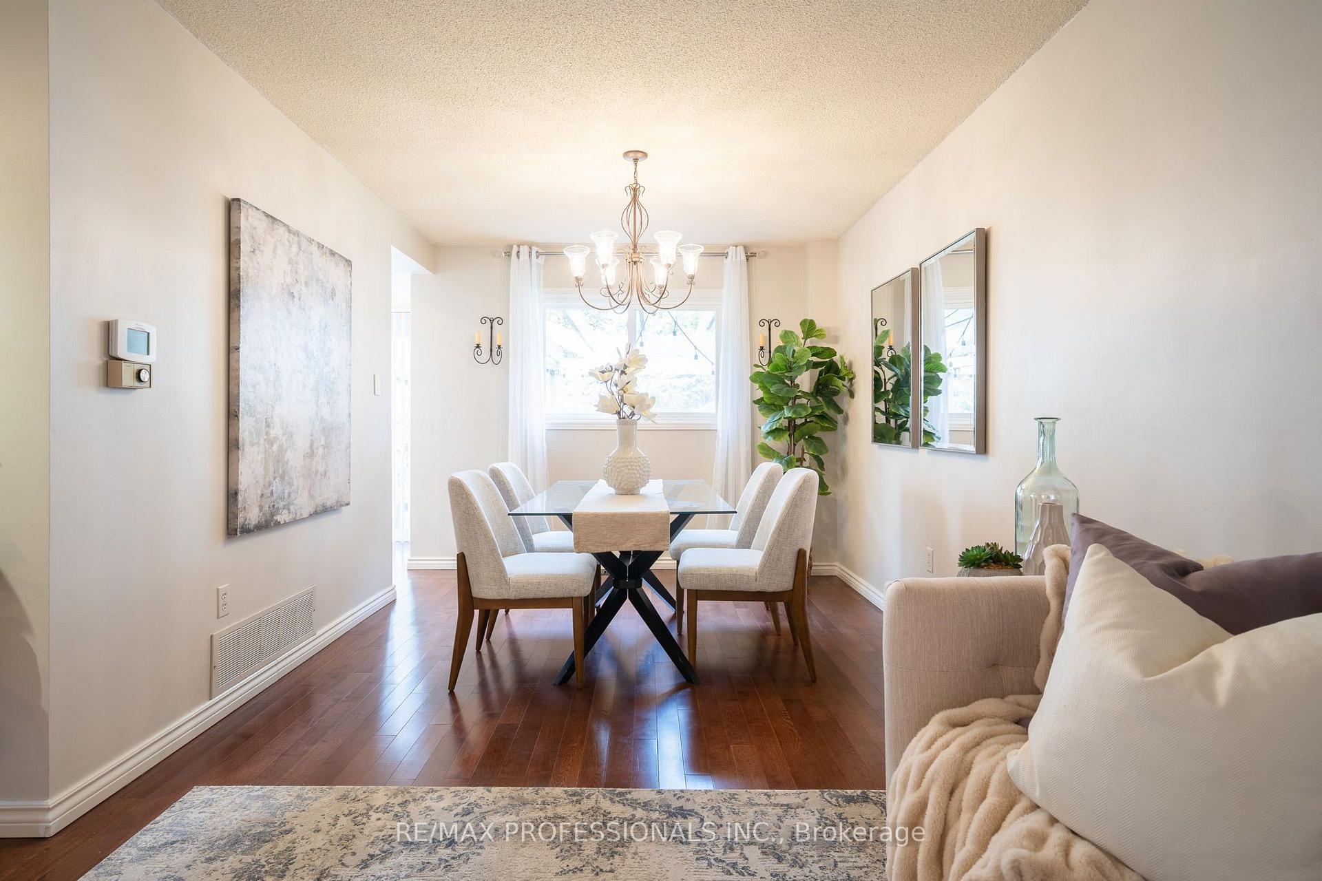 Photo 7 of 36 Millington Crescent, Ajax, Central — HOMEH