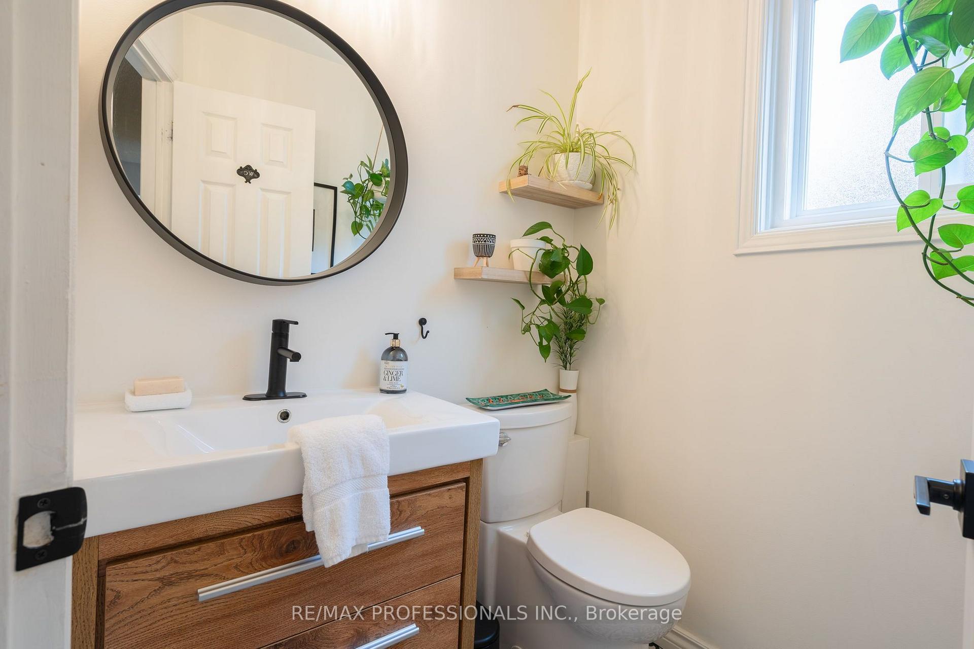 Photo 14 of 36 Millington Crescent, Ajax, Central — HOMEH