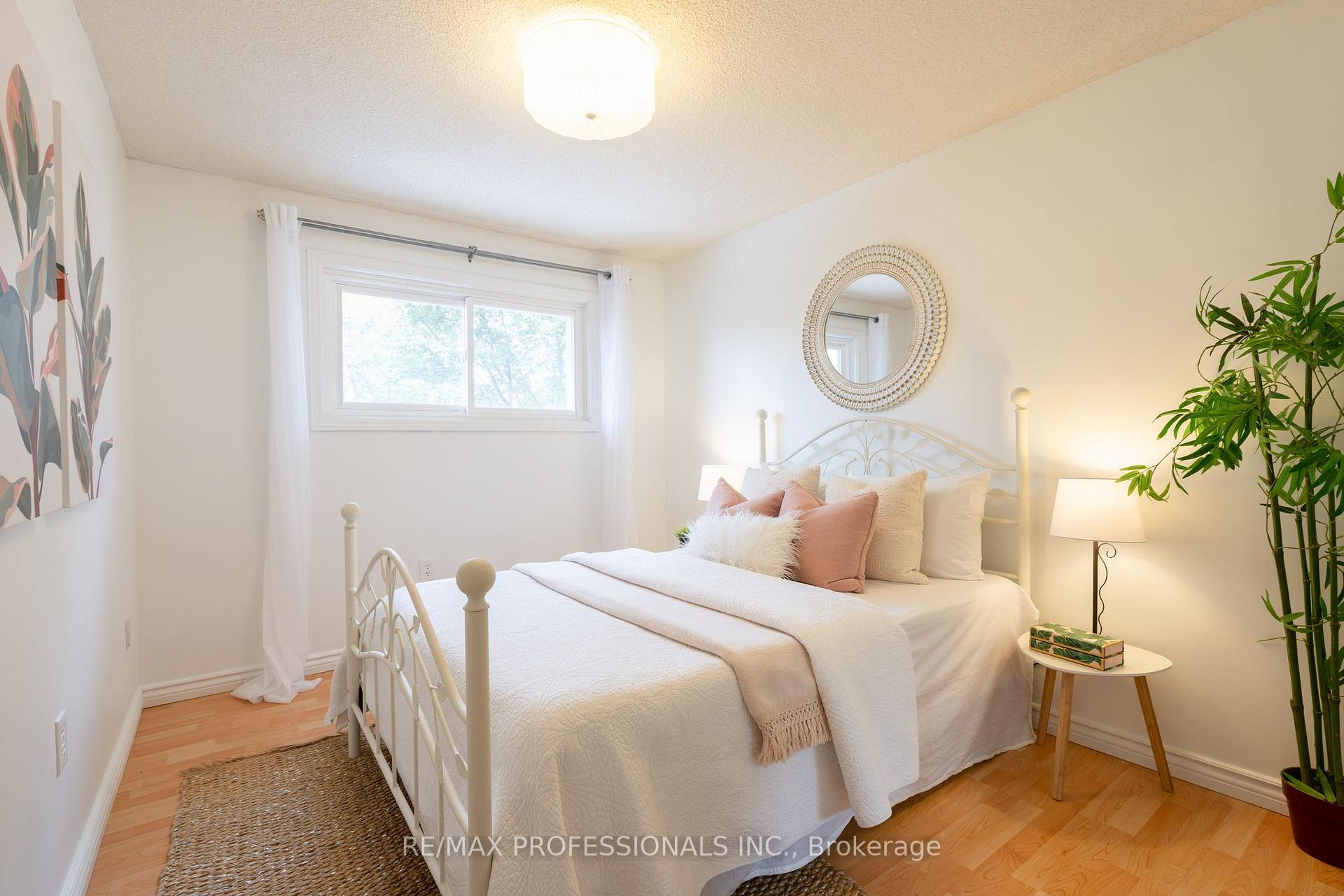 Photo 29 of 36 Millington Crescent, Ajax, Central — HOMEH