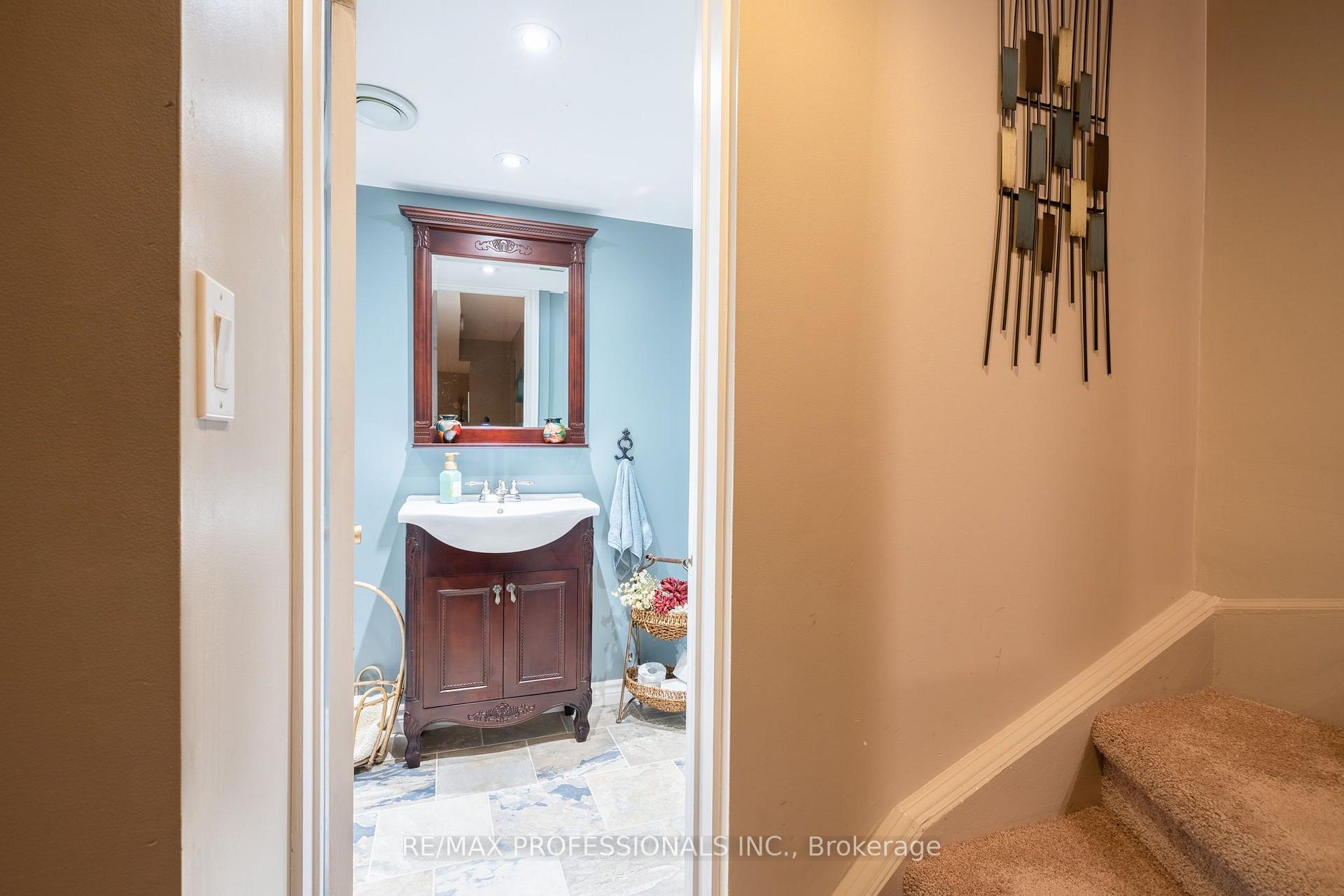 Photo 37 of 36 Millington Crescent, Ajax, Central — HOMEH