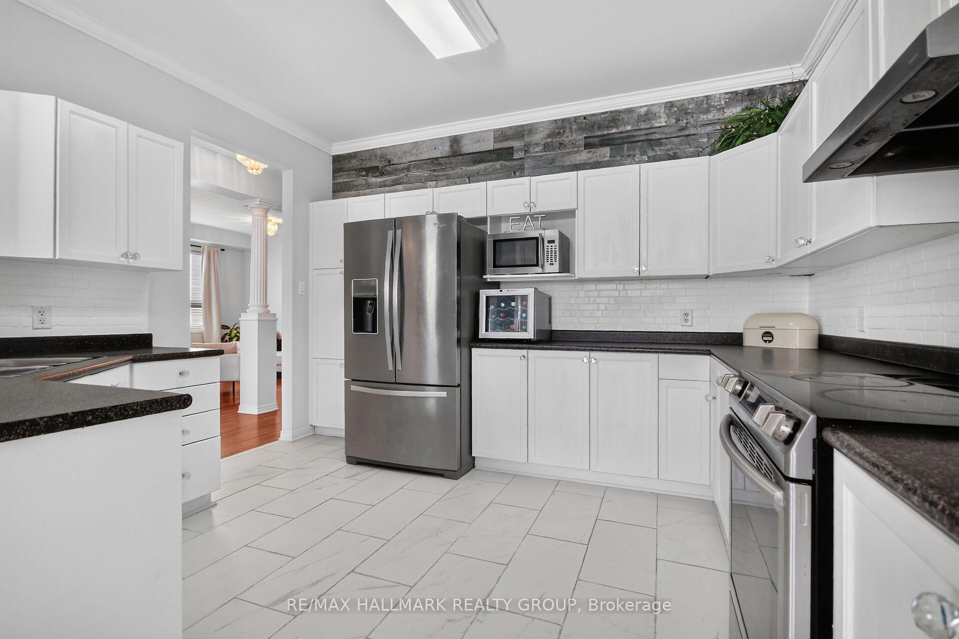 Photo 11 of 222 Deercroft Avenue, Ottawa, Barrhaven - Longfields — HOMEH
