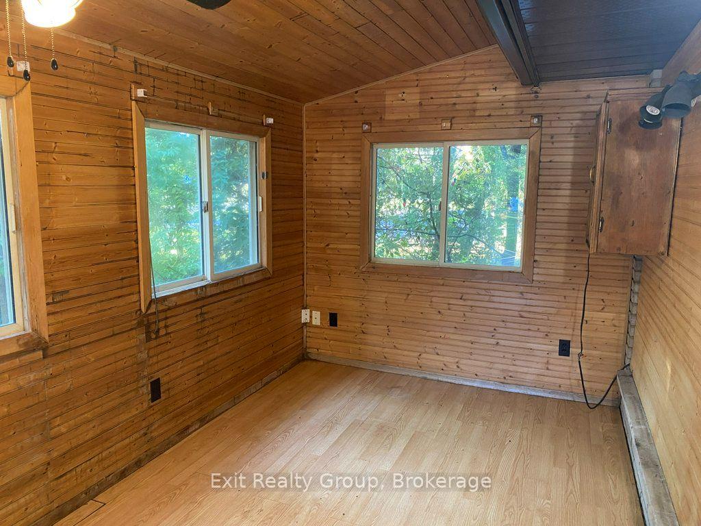 Photo 4 of 553 Murray Street, Quinte West, Murray Ward — HOMEH