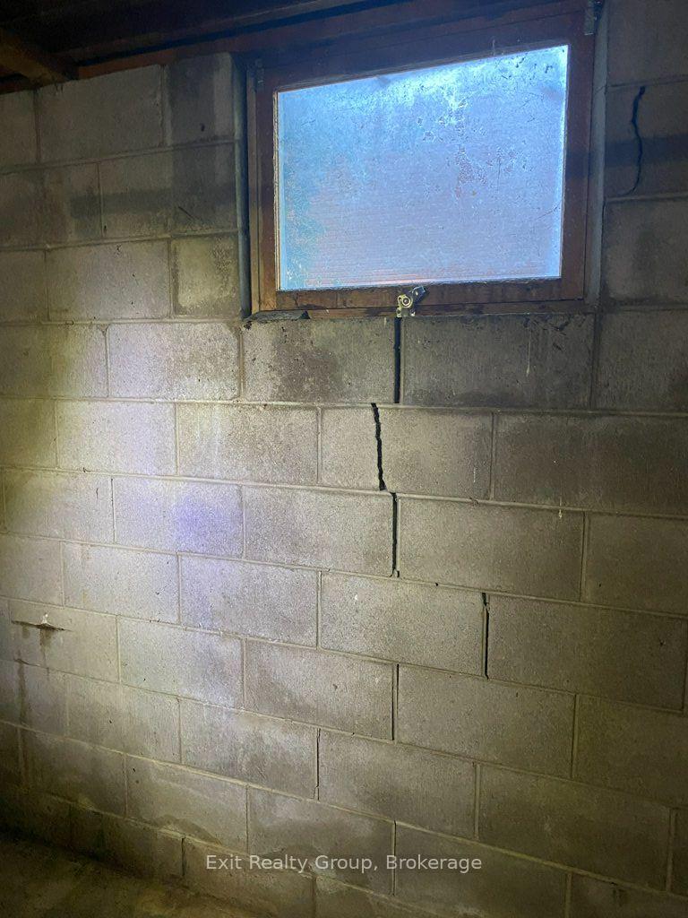 Photo 35 of 553 Murray Street, Quinte West, Murray Ward — HOMEH