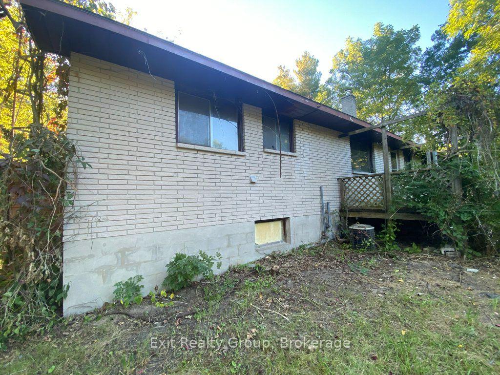 Photo 45 of 553 Murray Street, Quinte West, Murray Ward — HOMEH
