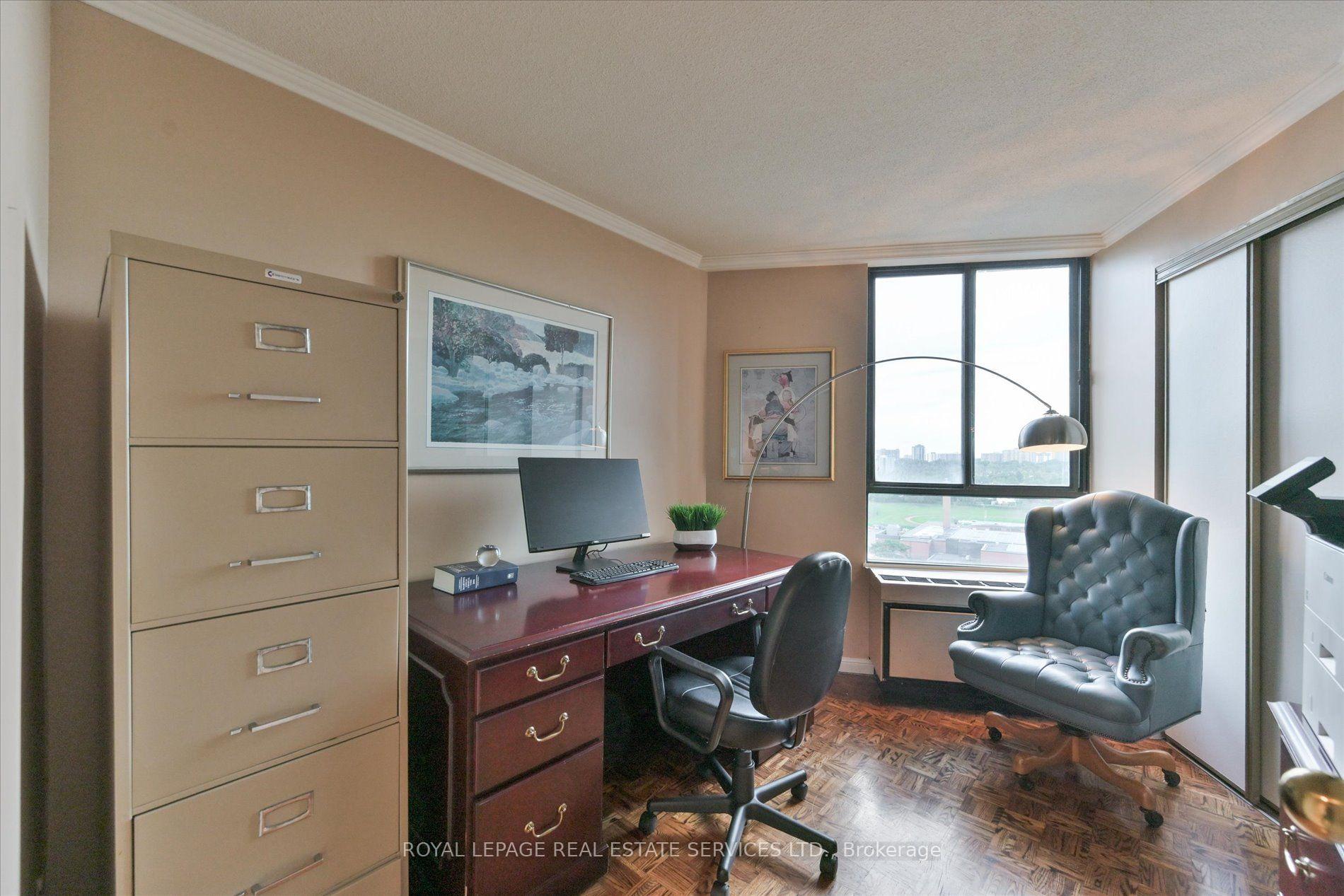 Photo 28 of Unit E1, 284 Mill Road, Etobicoke, Markland Wood — HOMEH