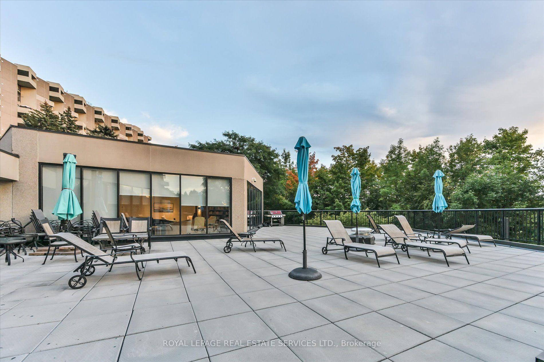 Photo 36 of Unit E1, 284 Mill Road, Etobicoke, Markland Wood — HOMEH