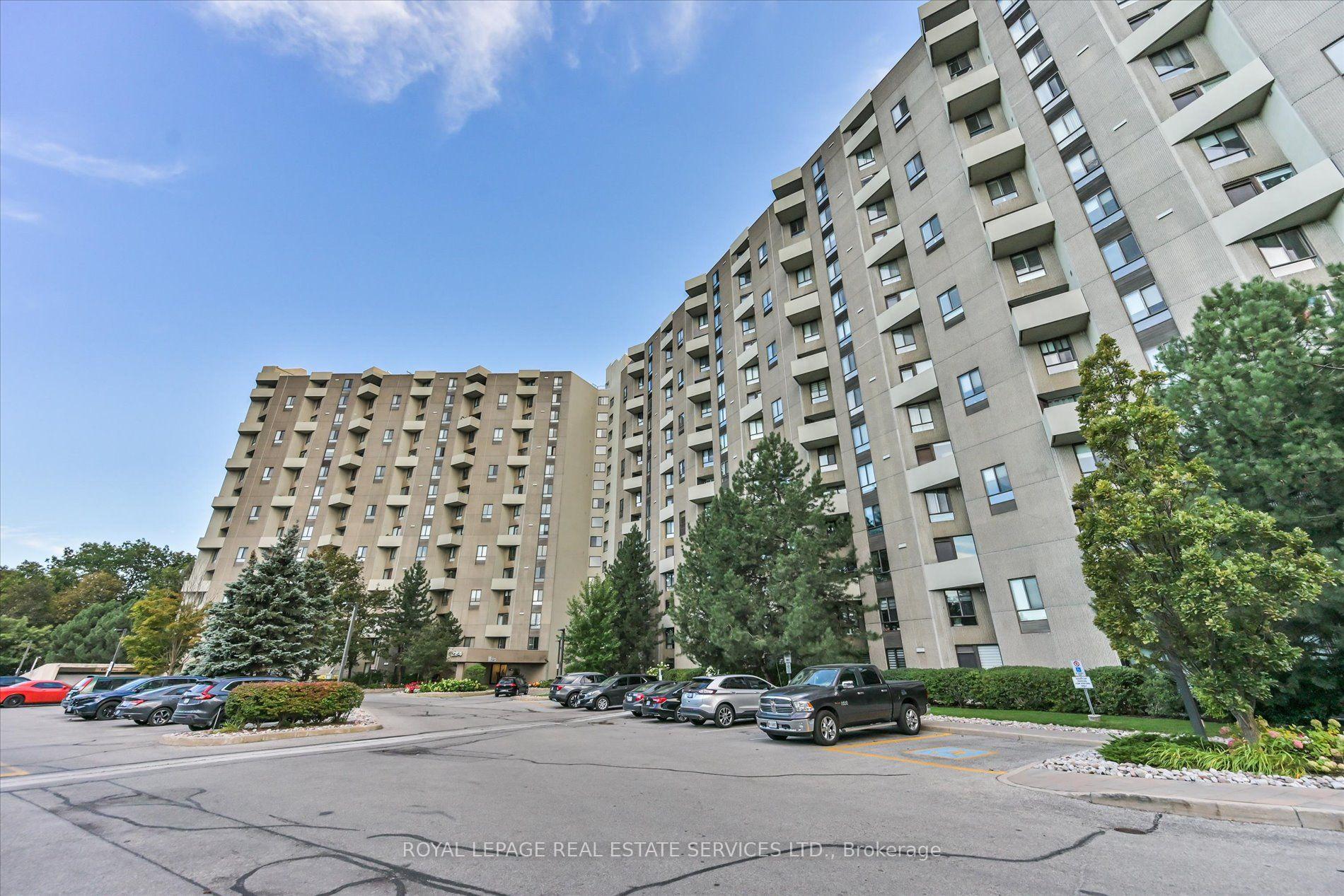 Photo 38 of Unit E1, 284 Mill Road, Etobicoke, Markland Wood — HOMEH